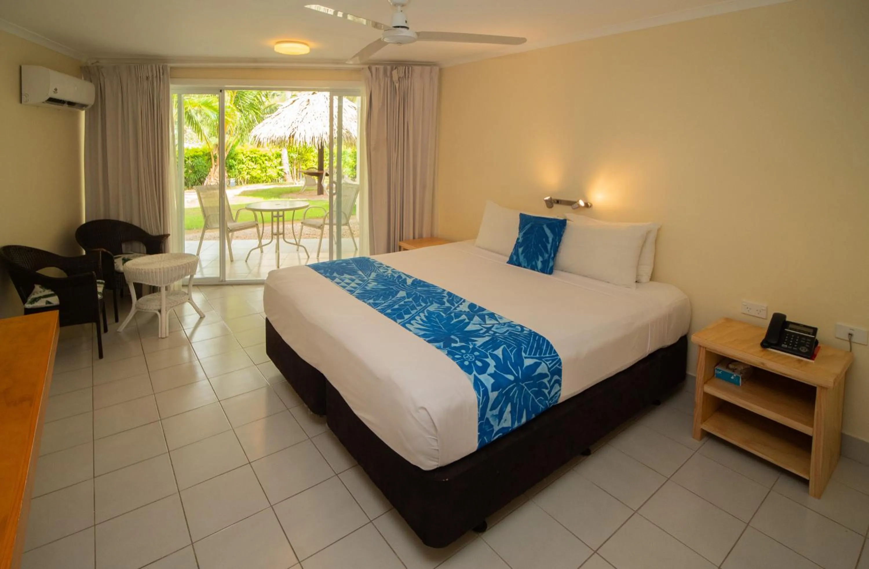 Photo of the whole room, Bed in Club Raro Resort - Adults Only
