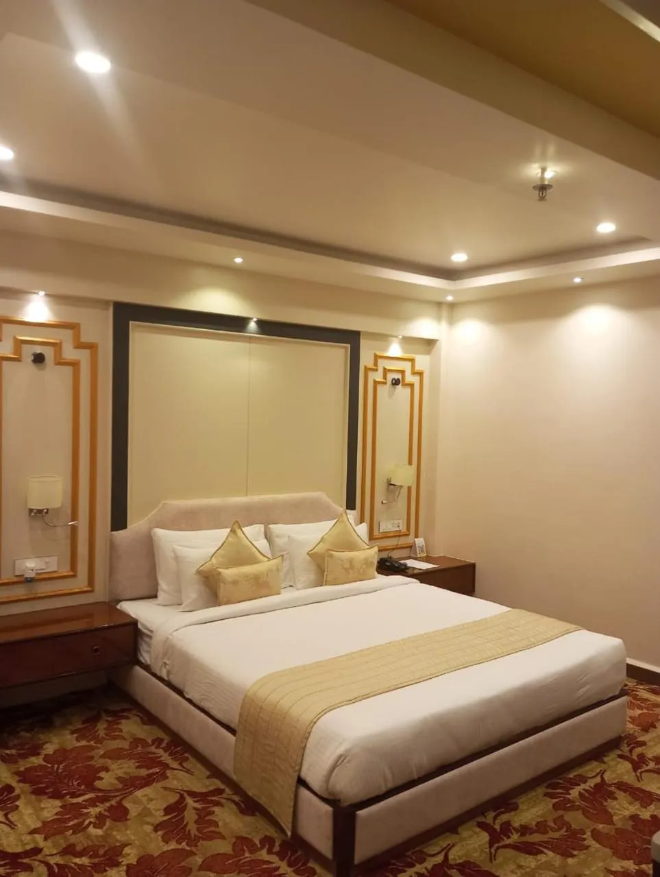 Bed in HOTEL HEIGA vns