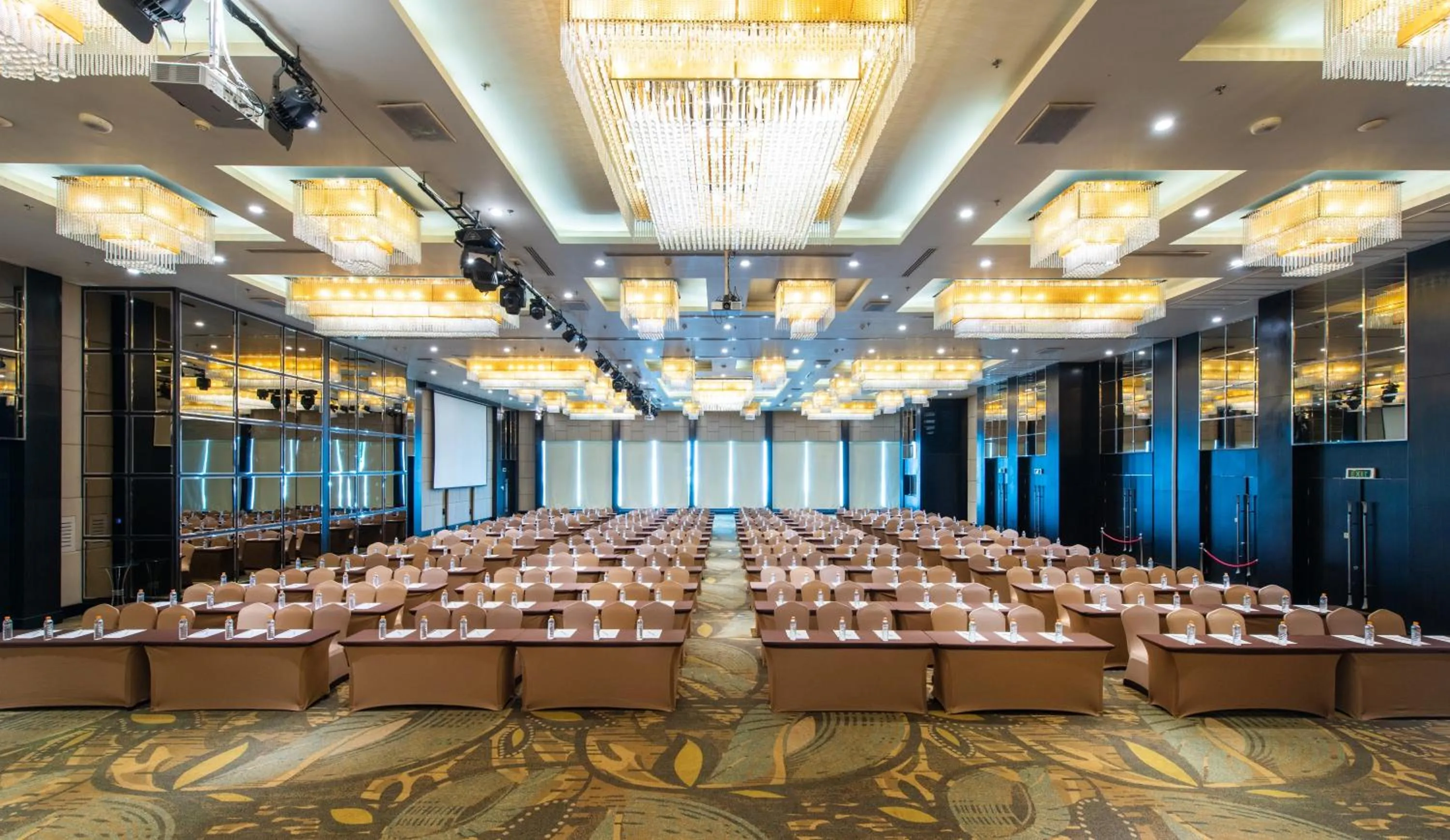 Meeting/conference room in Maple Hotel