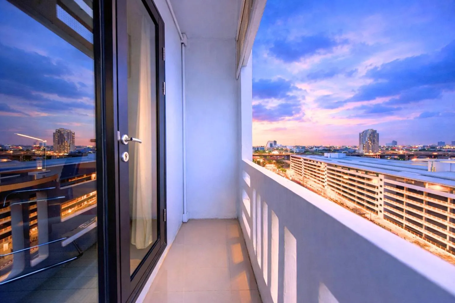 Balcony/Terrace in Maple Hotel