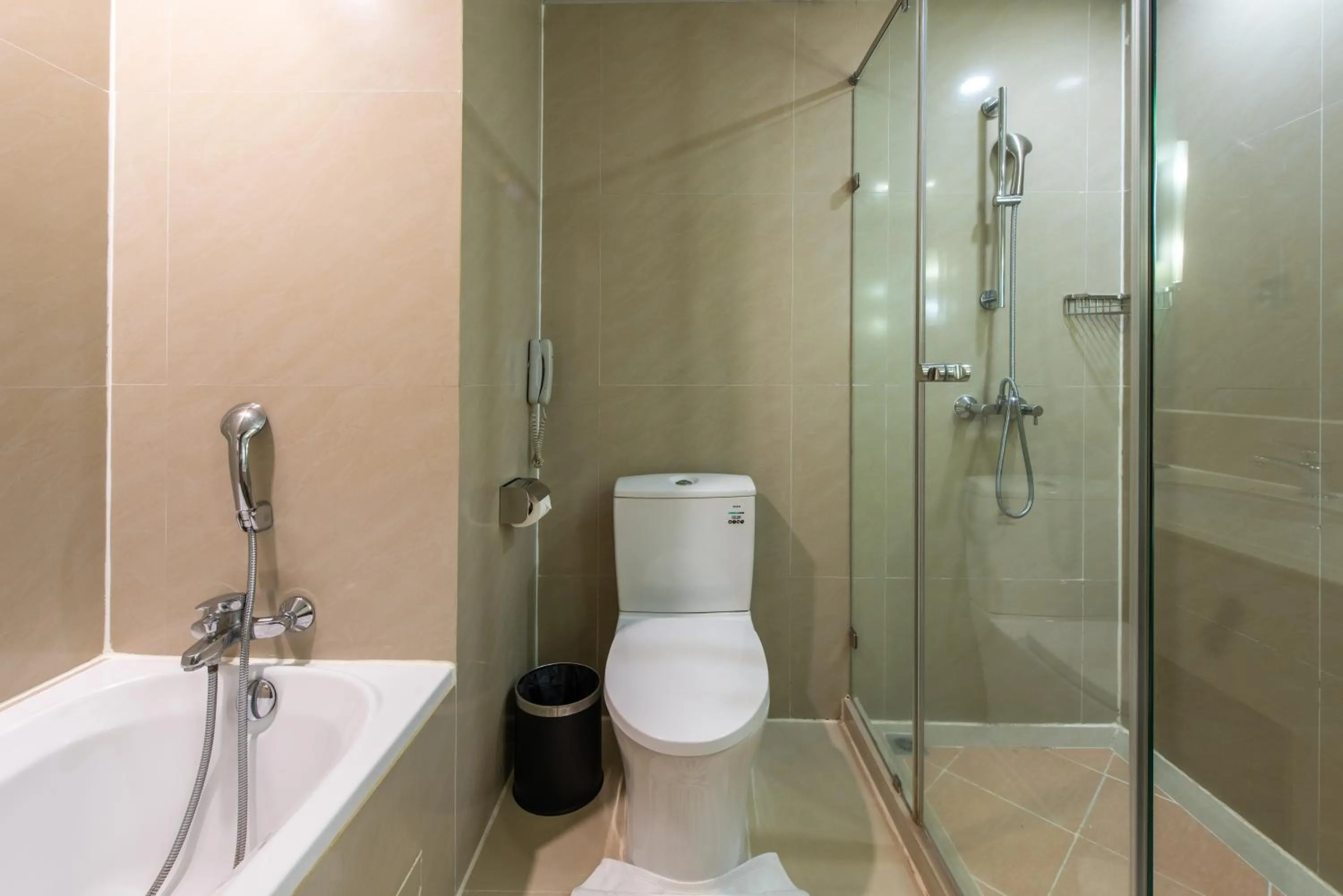 Bathroom in Maple Hotel