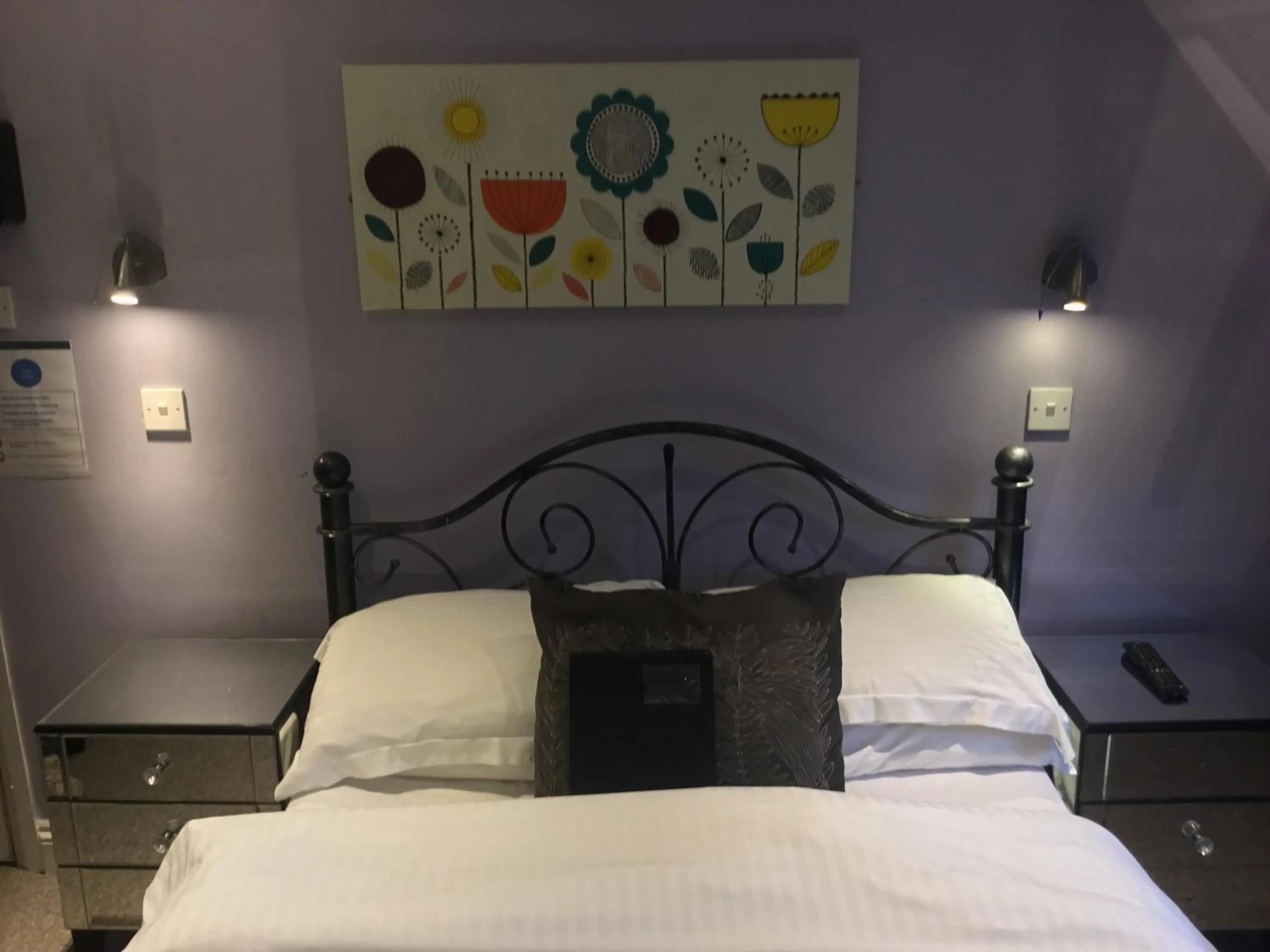 Bed in Kempfield House