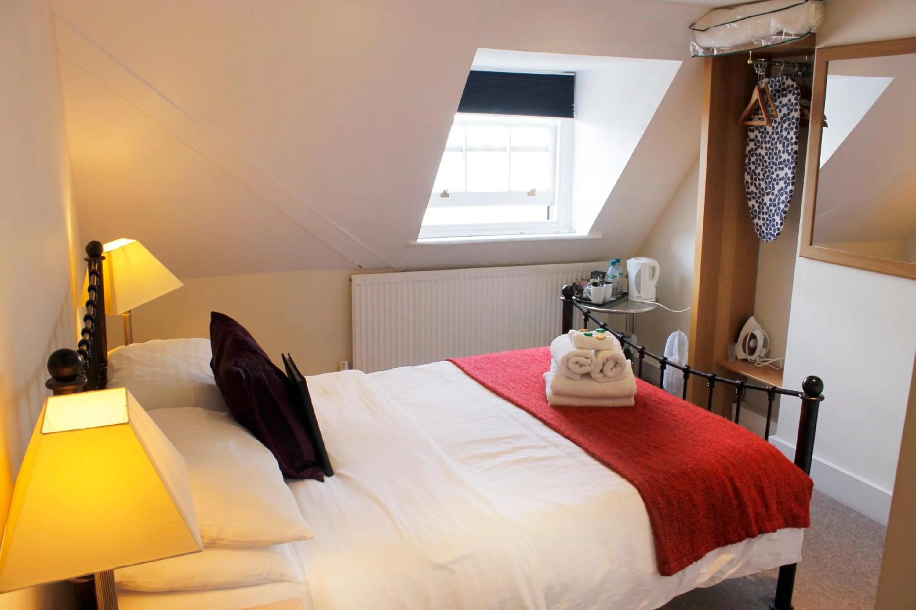 Day, Bed in Kempfield House