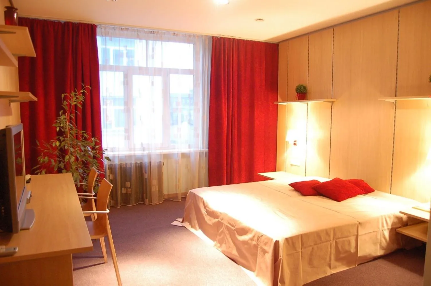 Bedroom, Bed in Cafe Hotel Rudzons