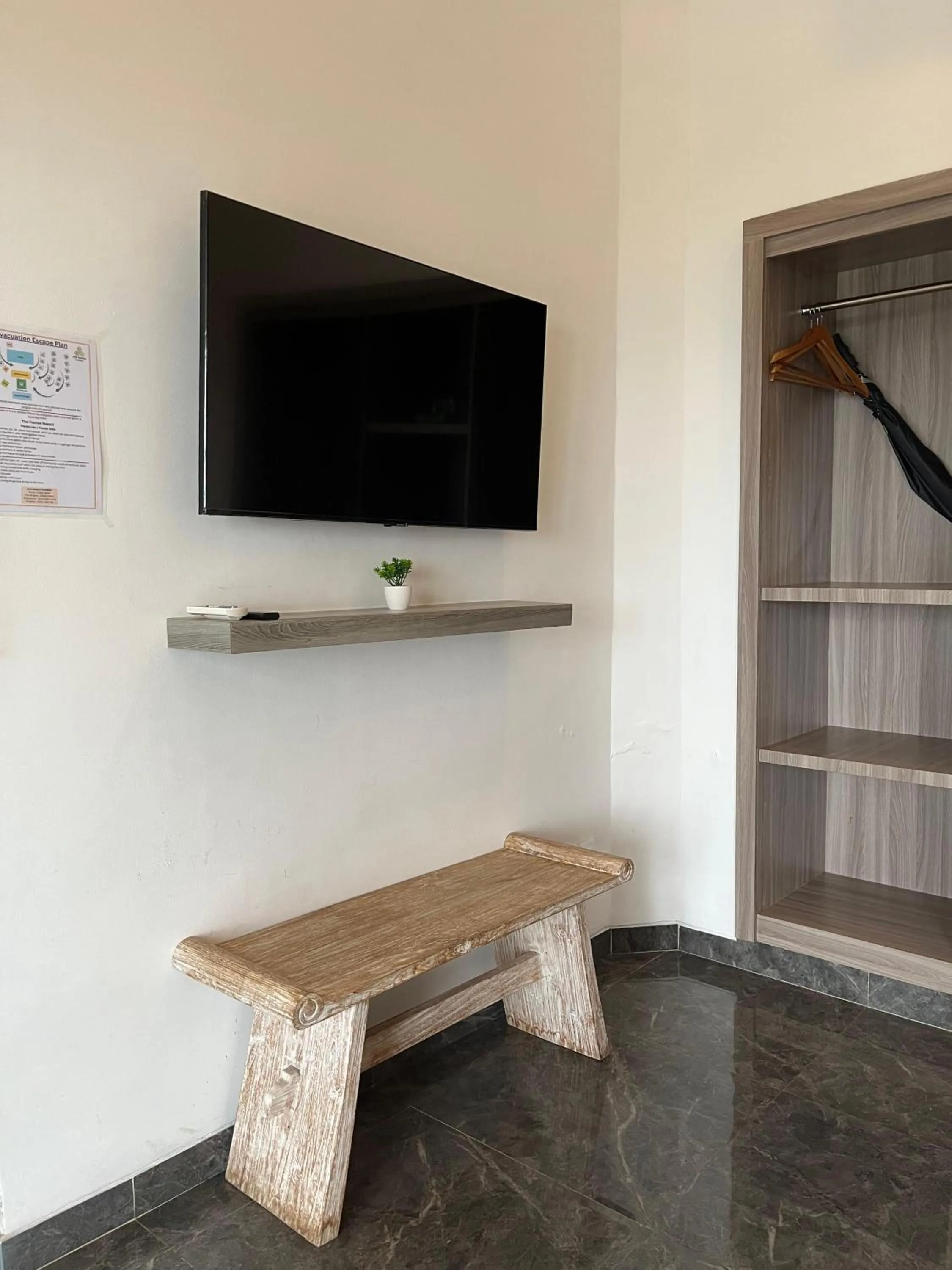 Property building in The Hamsa