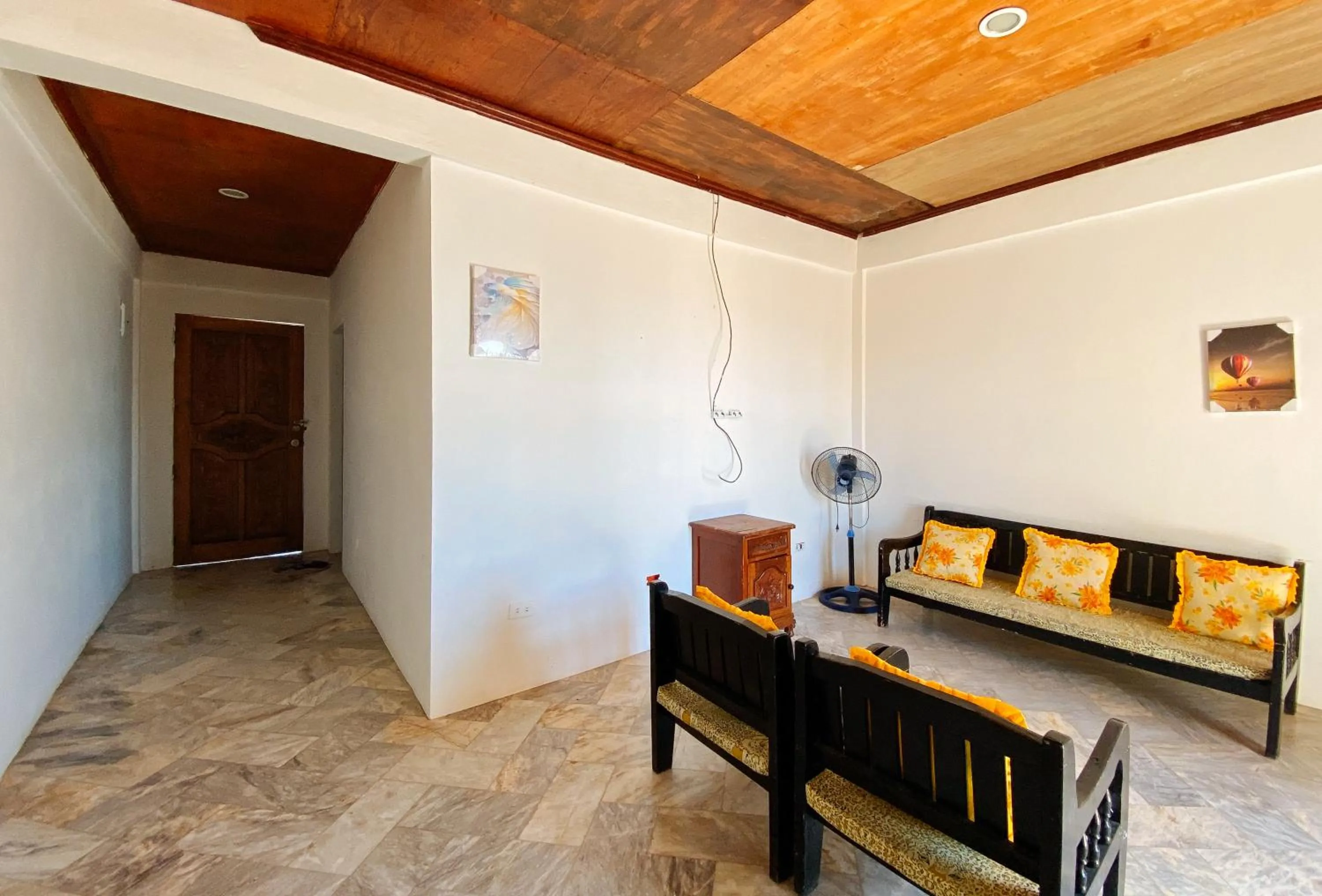 Living room in RedDoorz @ White Castle Beach Resort Iba Zambales