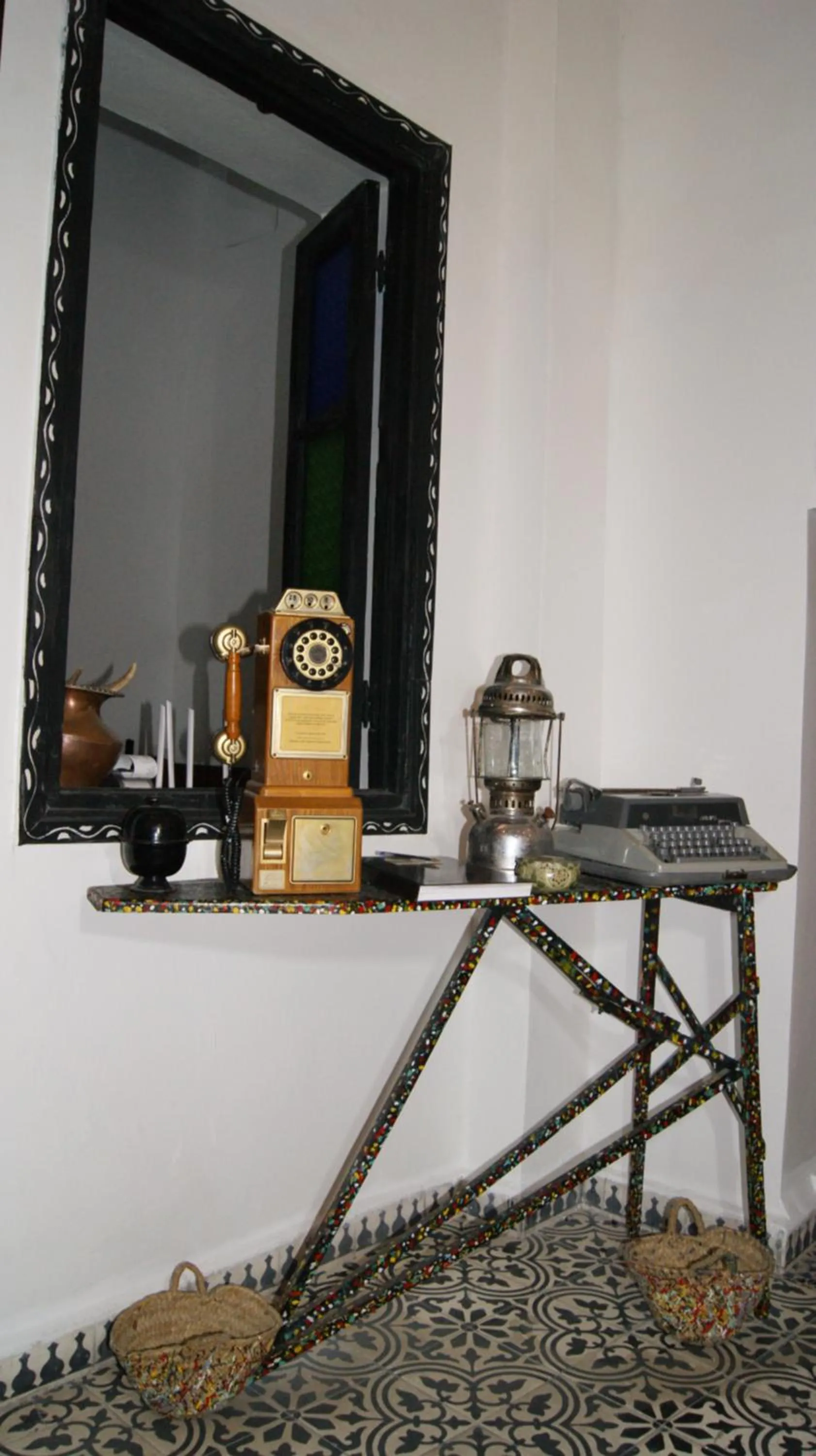 Decorative detail in Riad Tingis