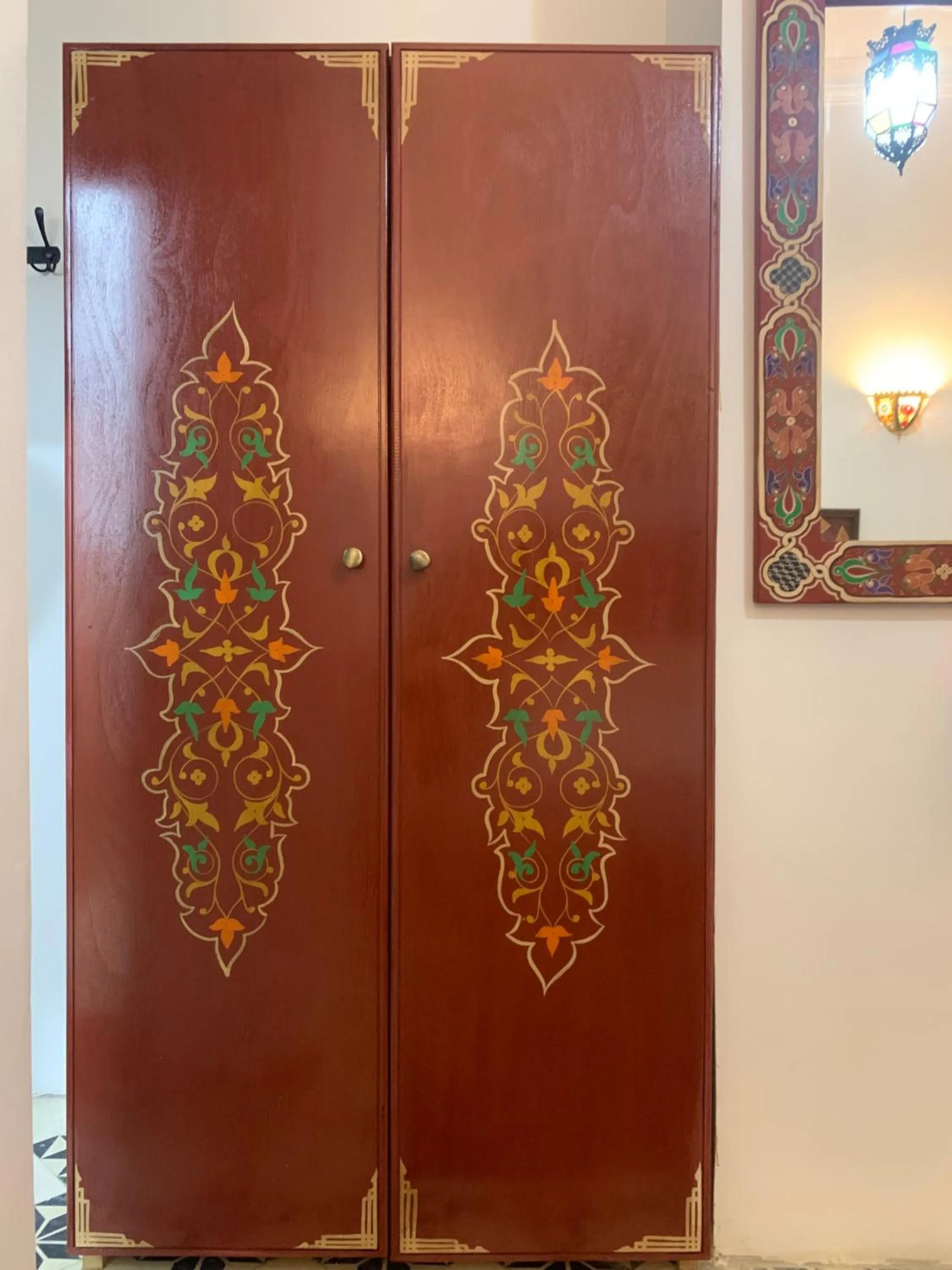 wardrobe in Riad Tingis
