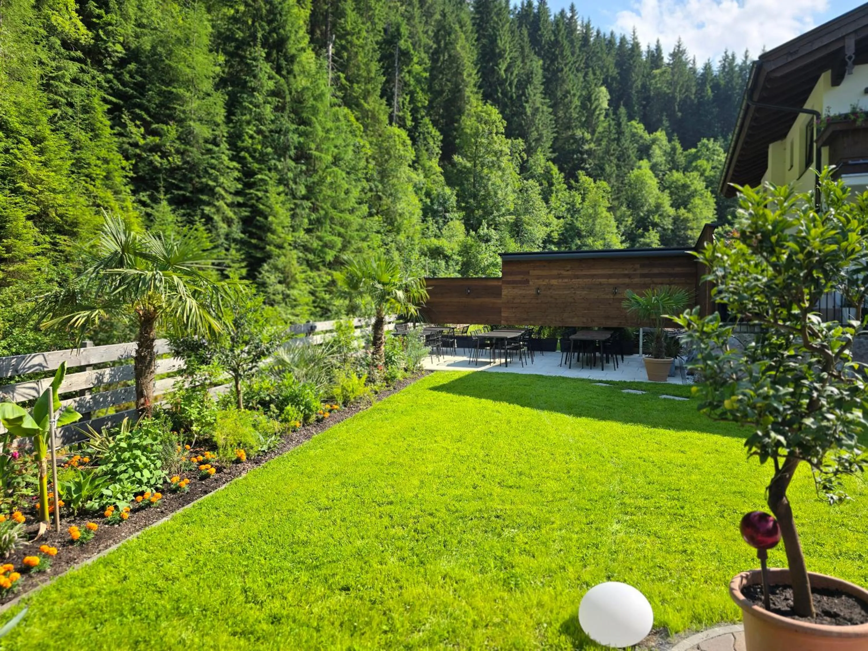 Natural landscape in Pension Lederergütl - Jokercard & Parkplatz inkl