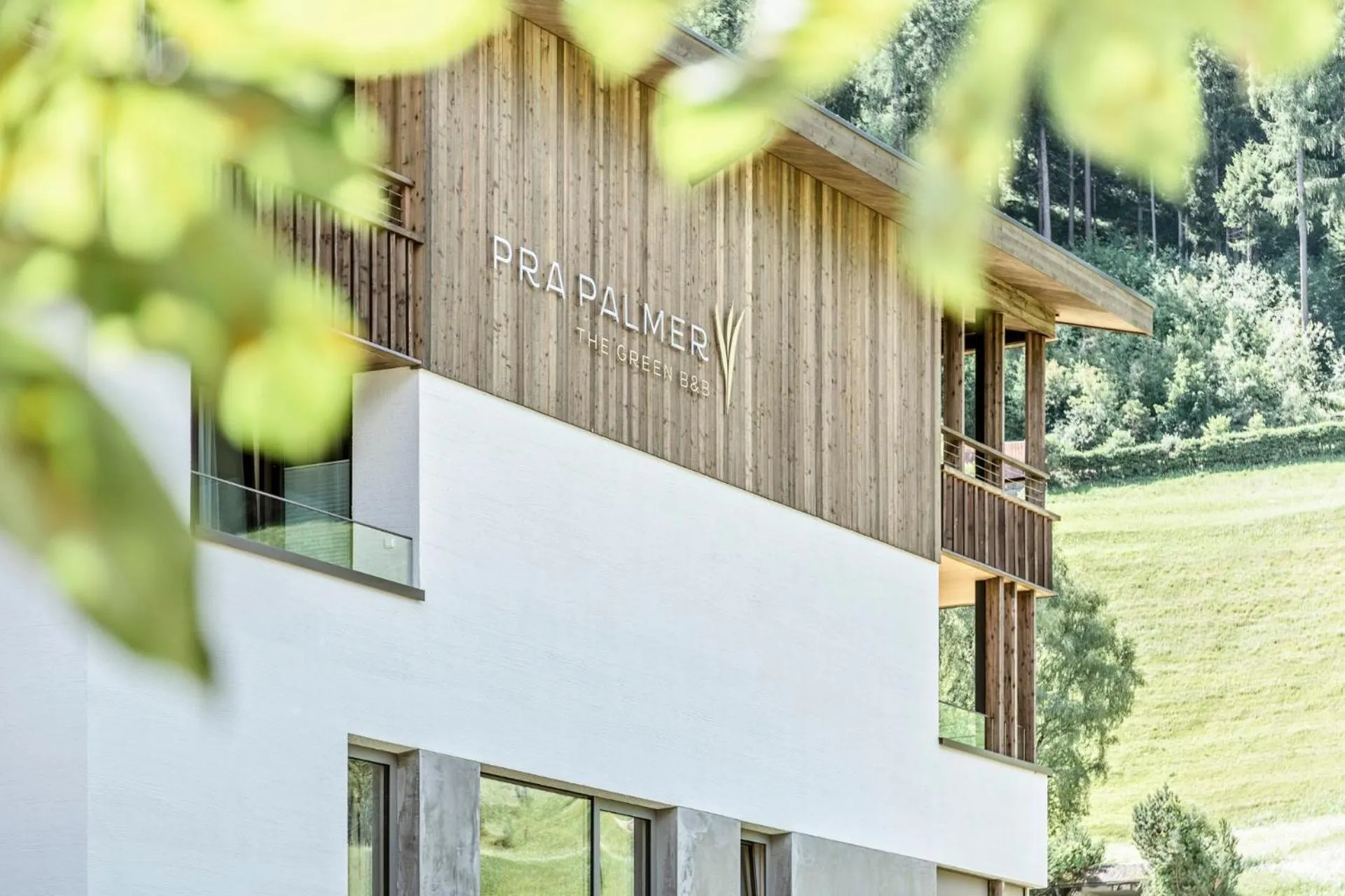 Property building in Pra Palmer The Green B&B