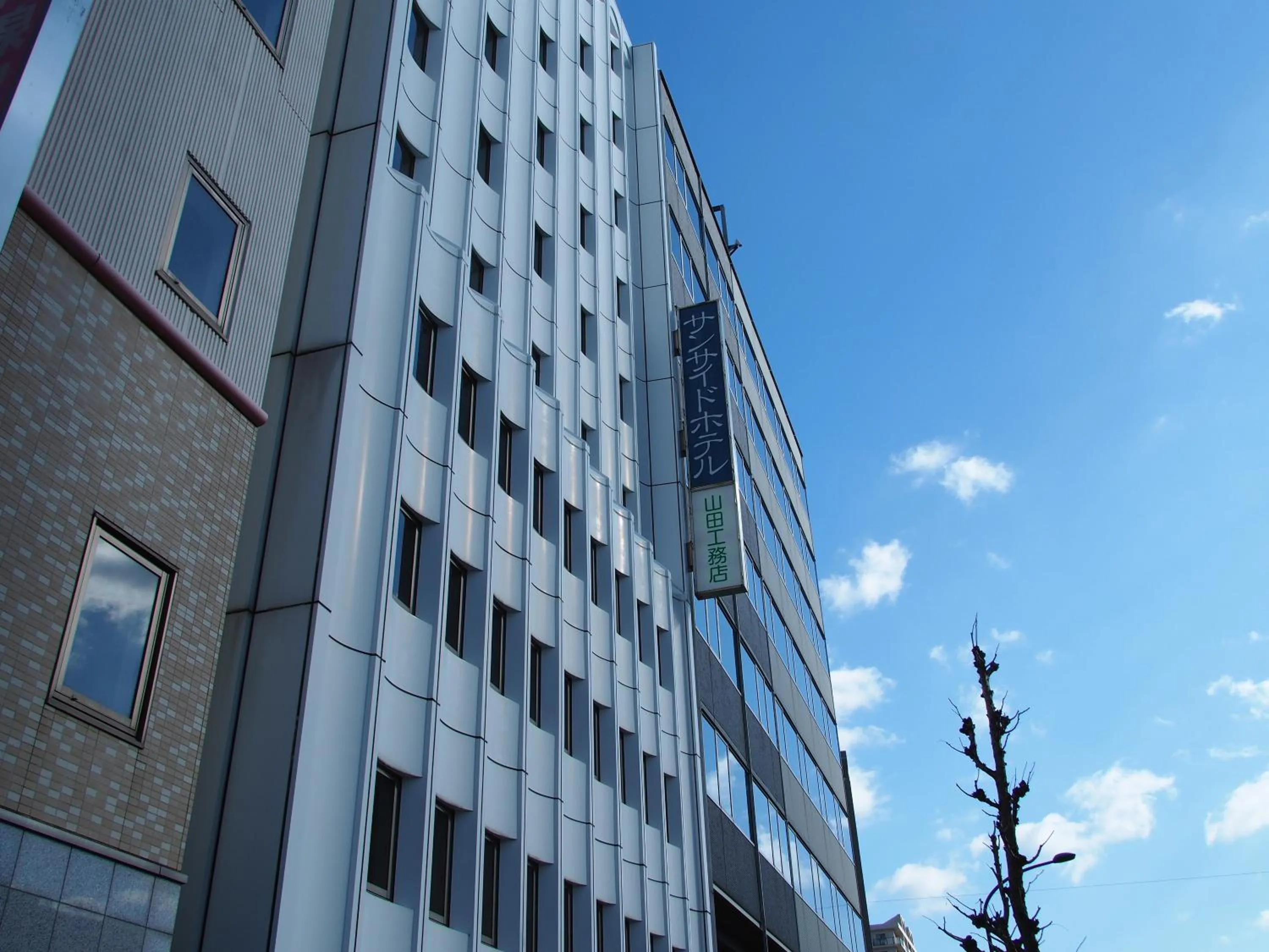 Property Building in Sanside Hotel