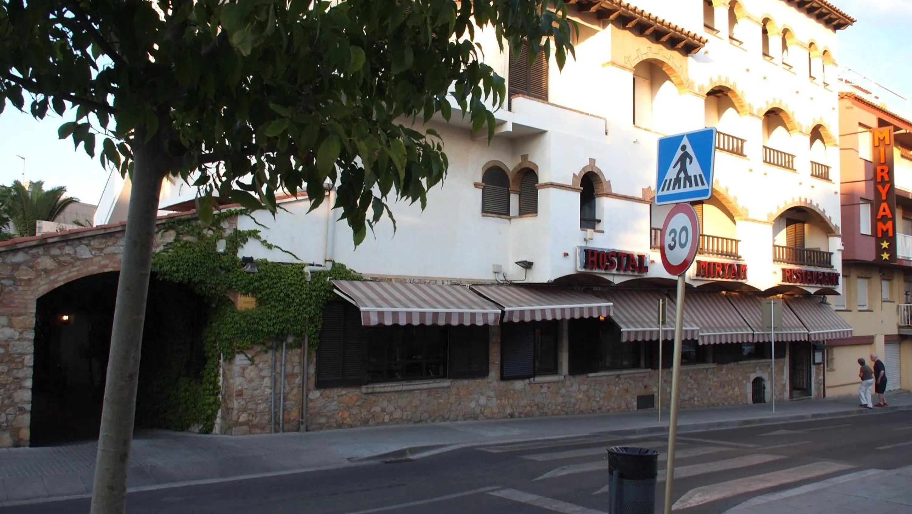 Hostal Miryam