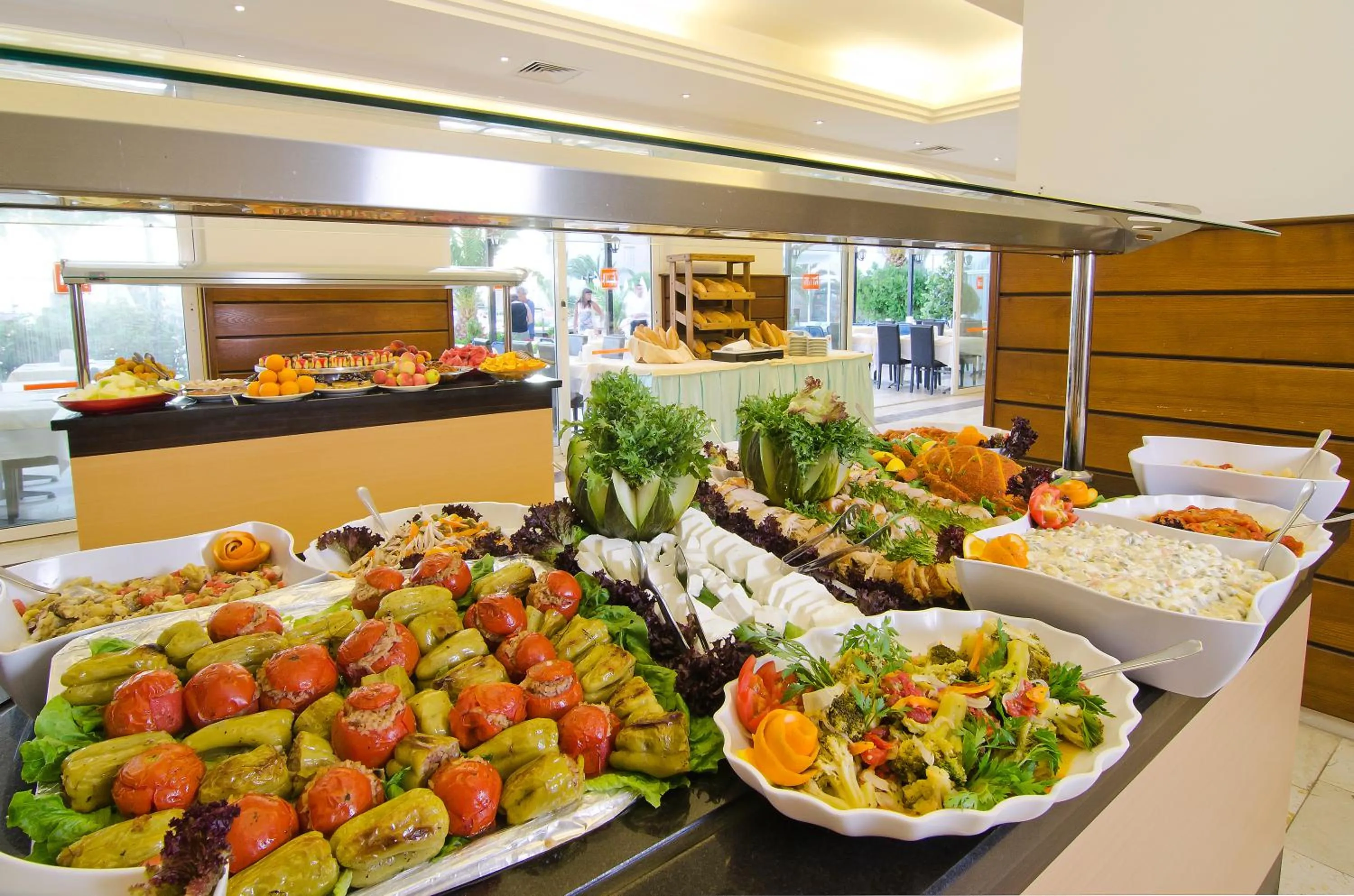 Restaurant/places to eat in City's Hill Hotel