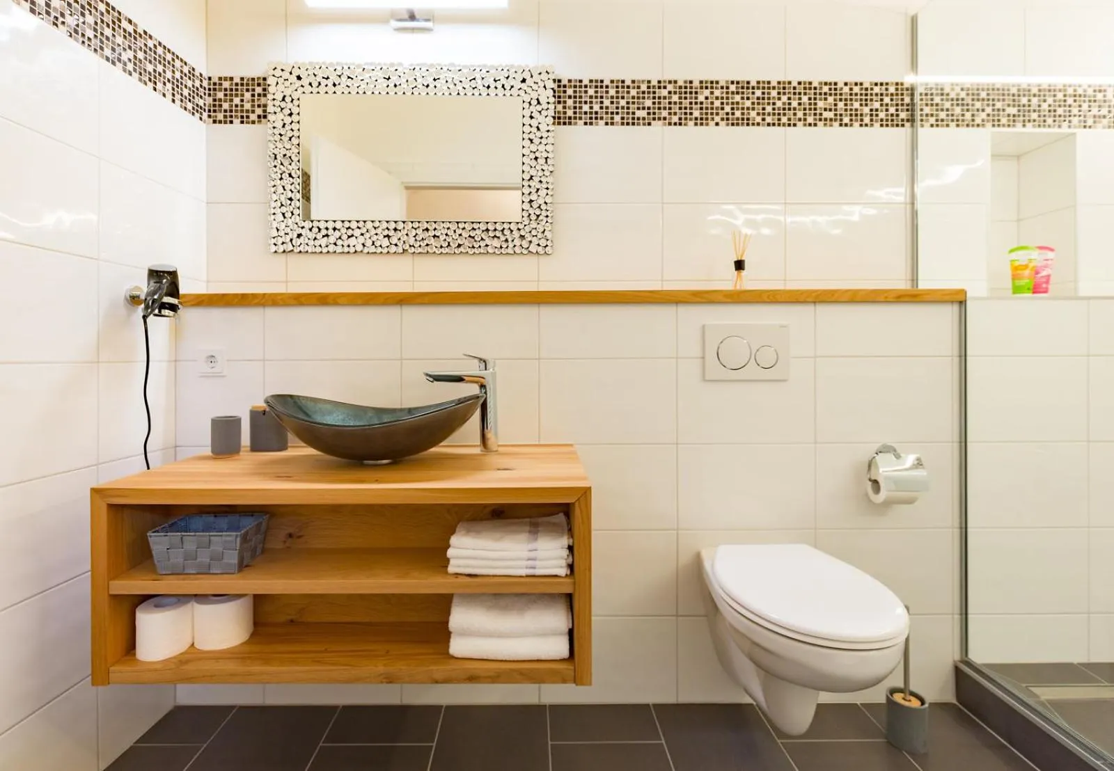 Toilet in Altes Backhaus