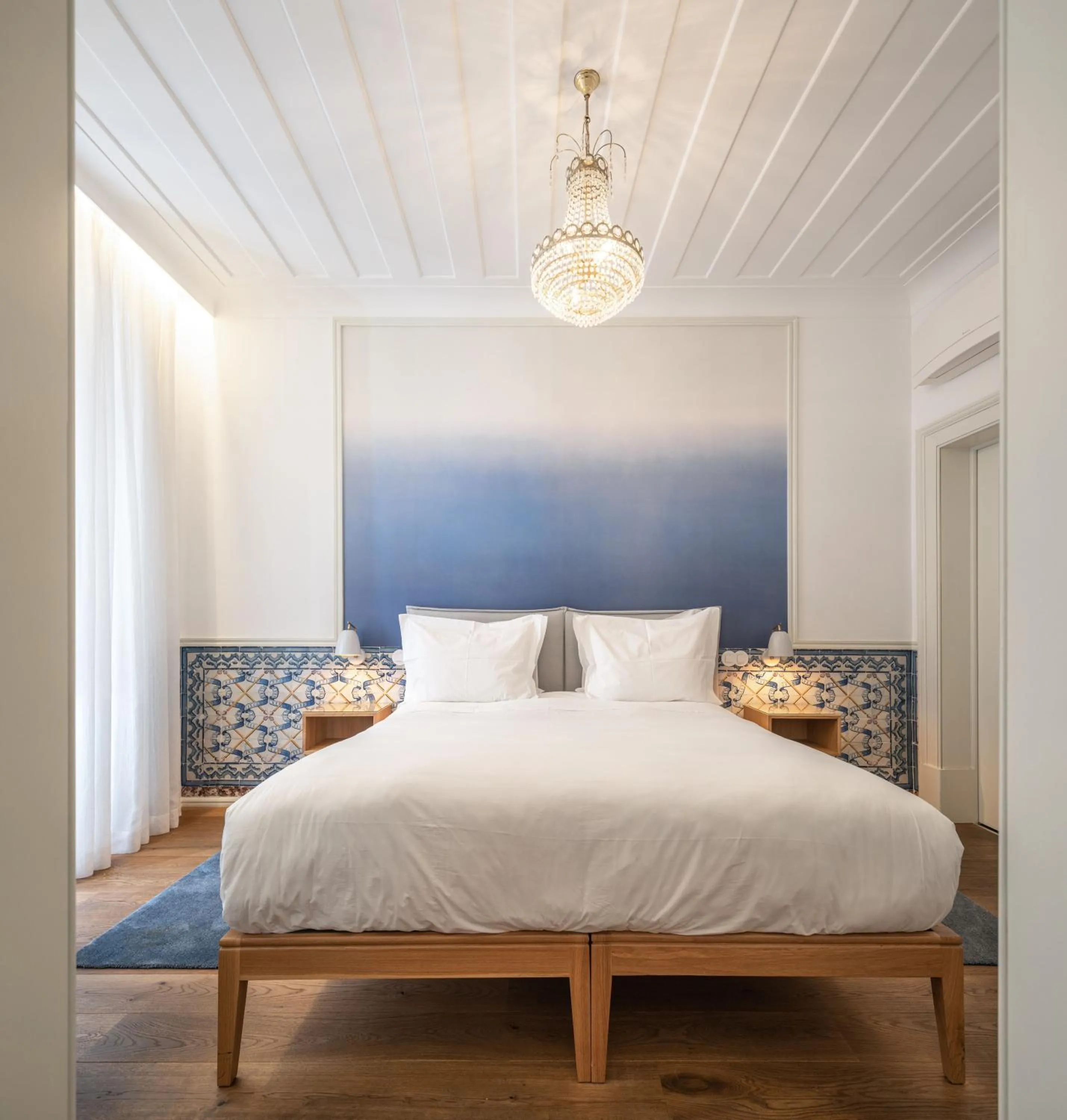 Bedroom, Bed in Boutique Chiado Suites