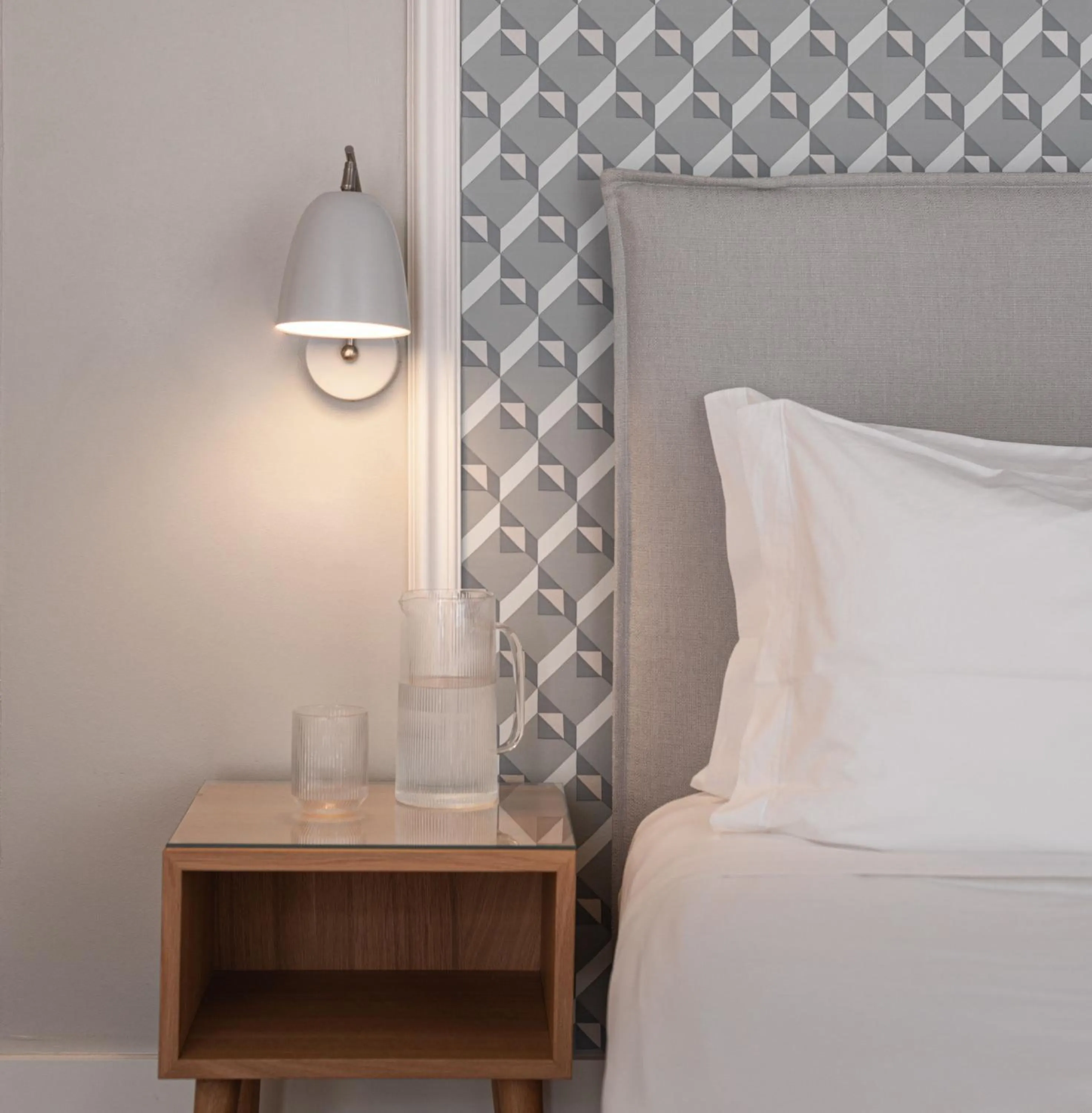 Decorative detail, Bed in Boutique Chiado Suites