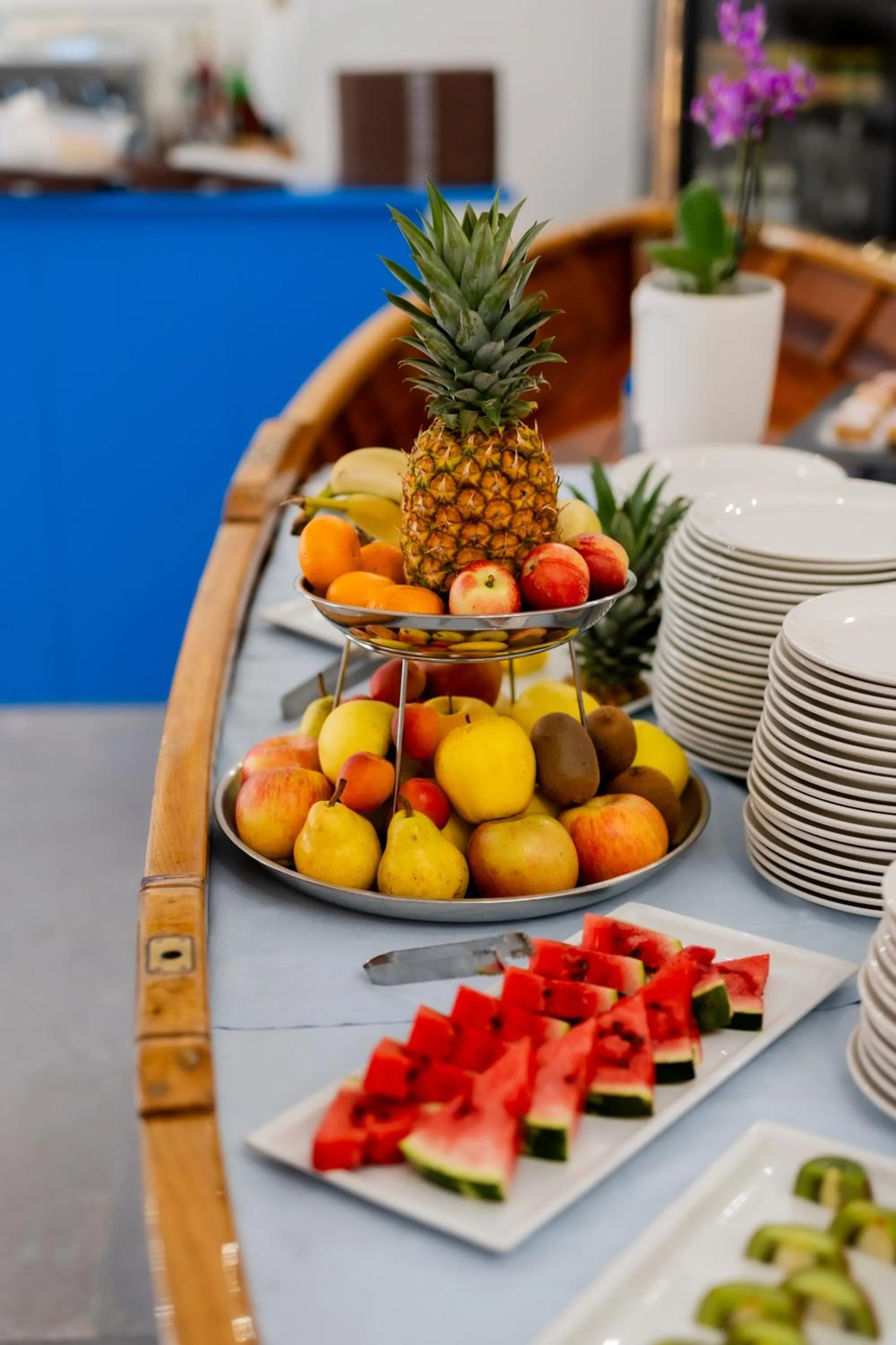 Restaurant/places to eat in Hotel Regina