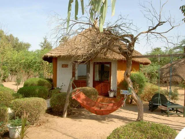 Facade/entrance in Hôtel Les Cordons Bleus