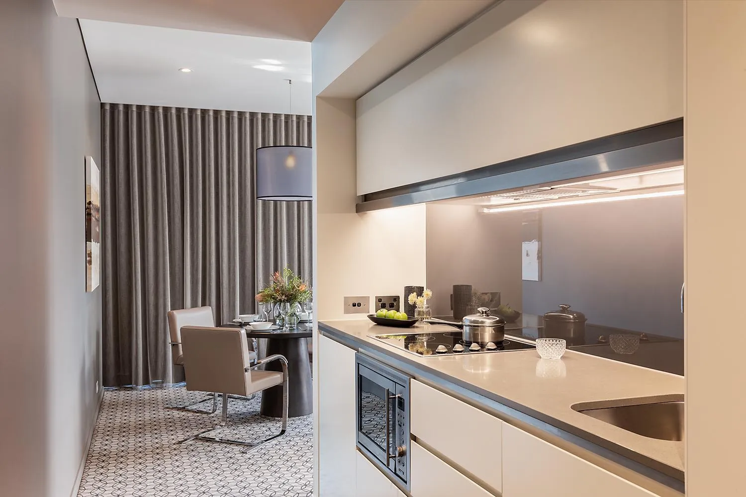 Kitchen or kitchenette in Fraser Suites Sydney