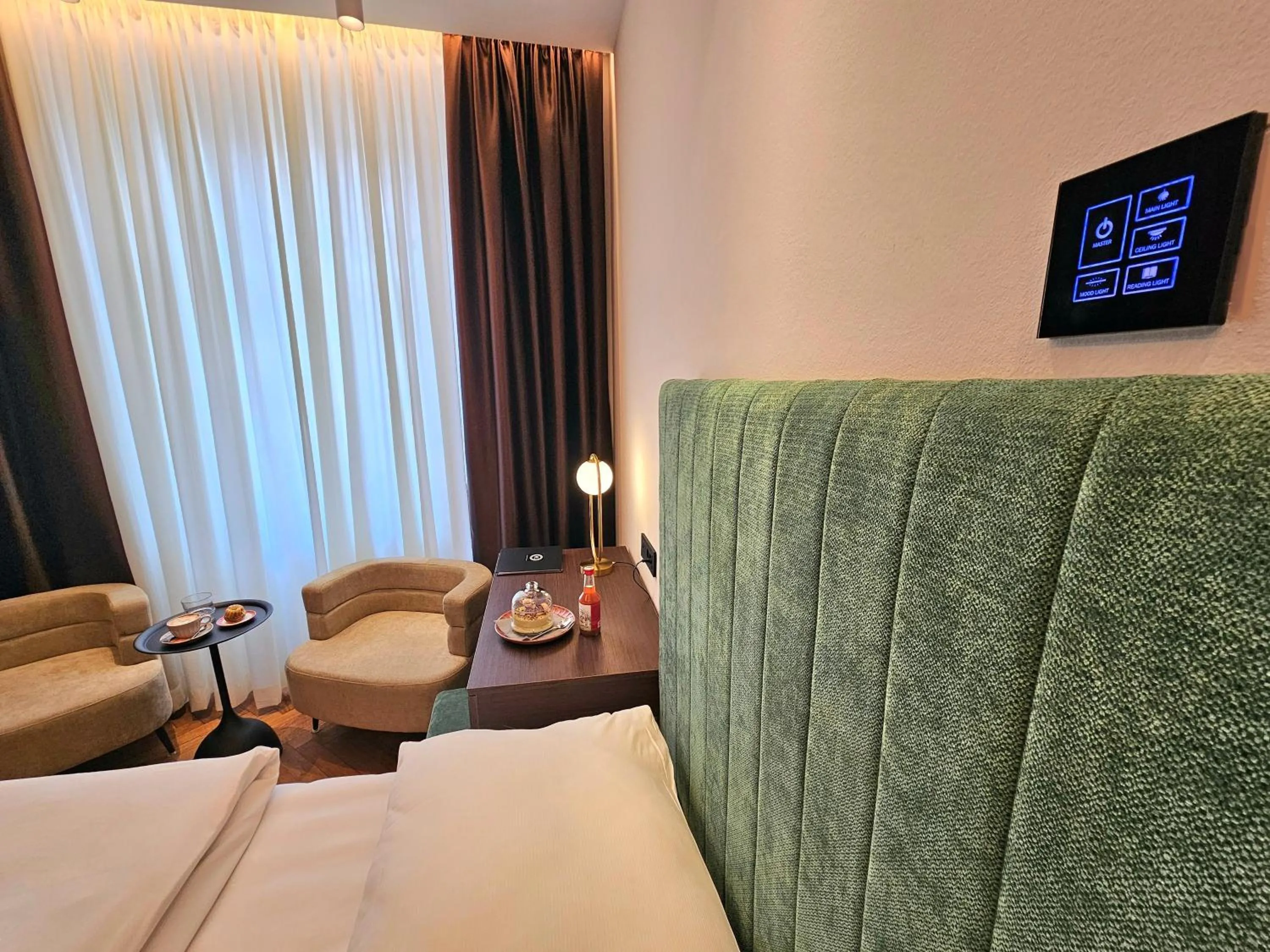 Bed in Center Ljubljana