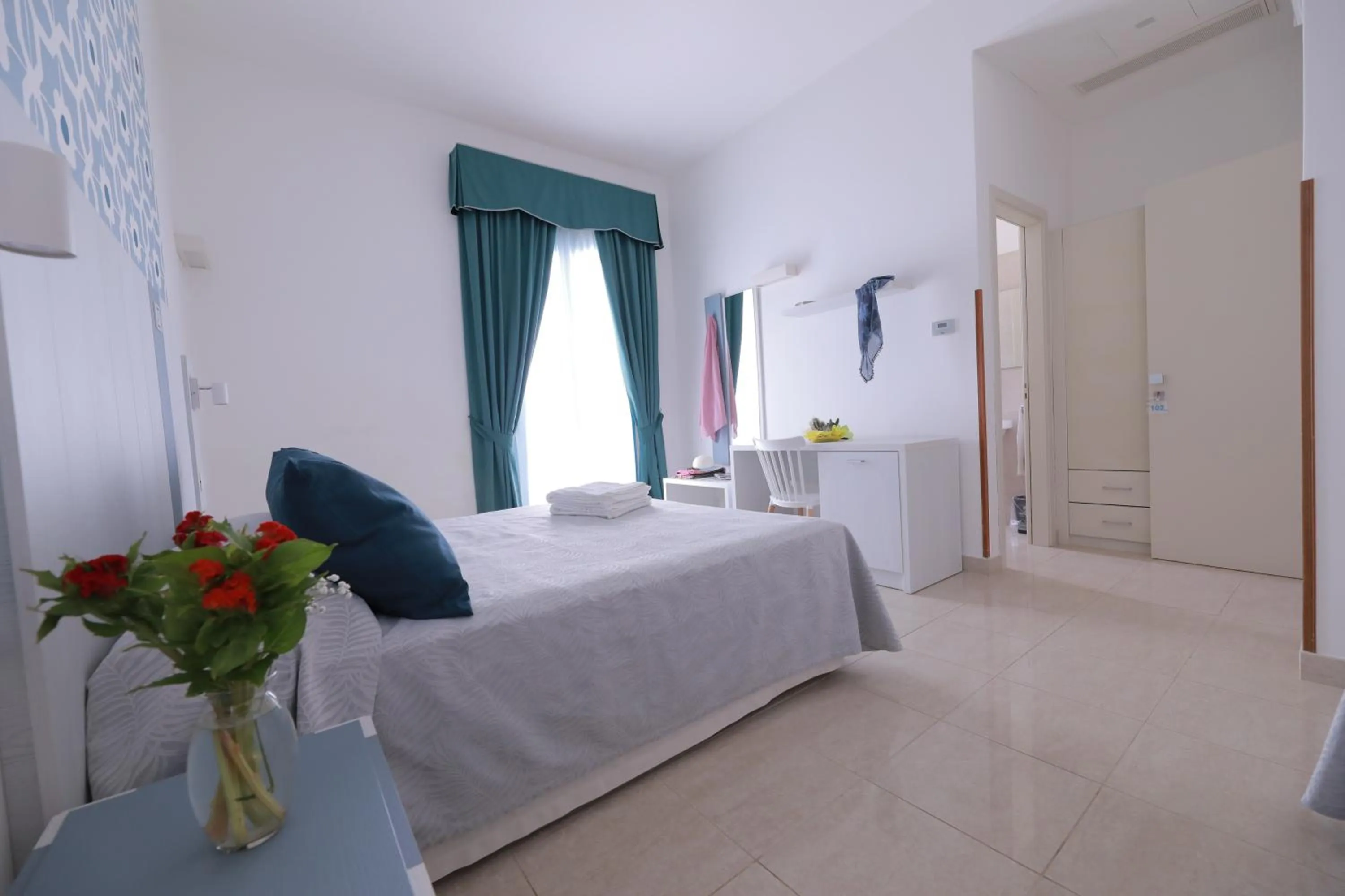 Bed in Hotel Magna Grecia