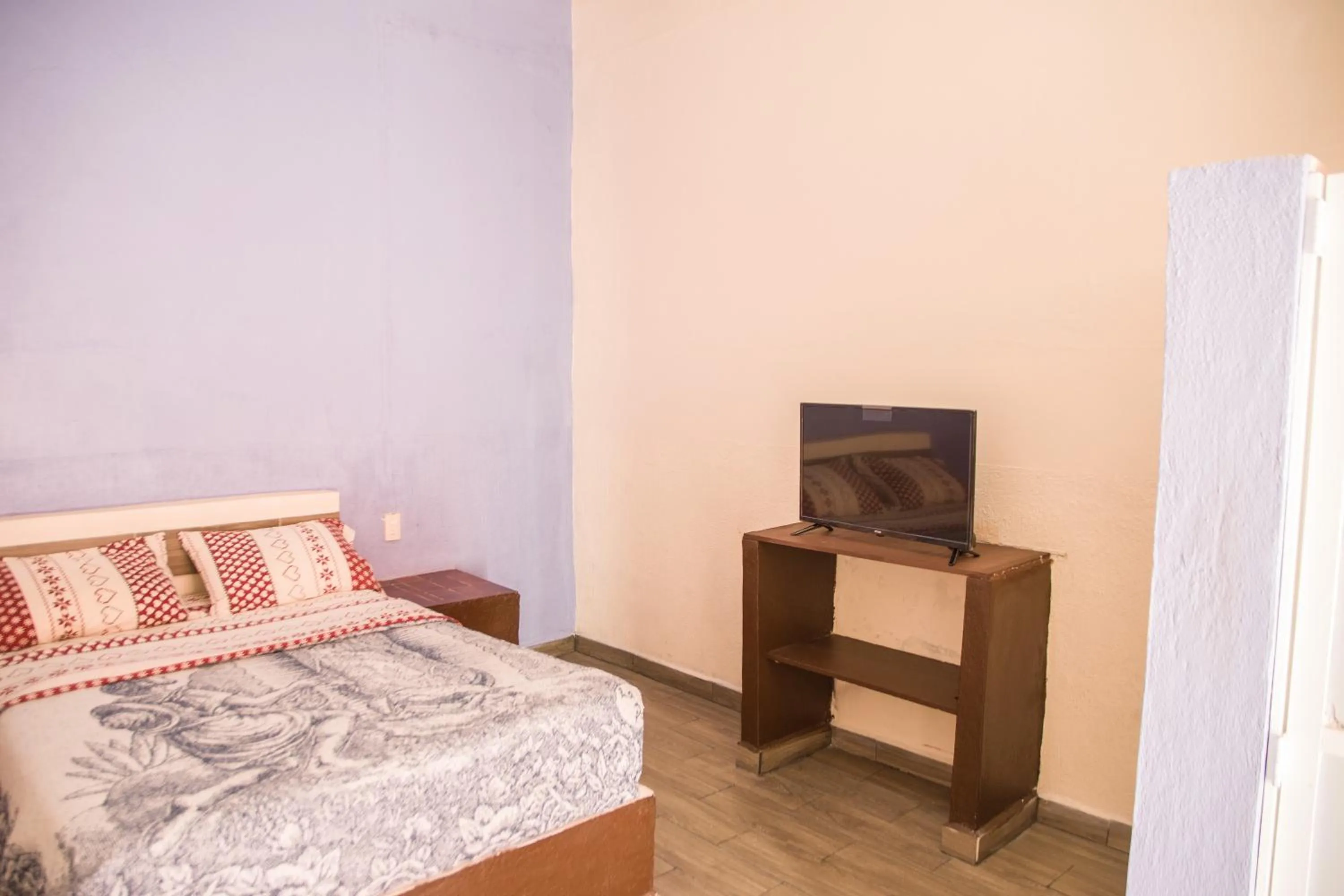 Bed in Hotel Cuauhtemoc