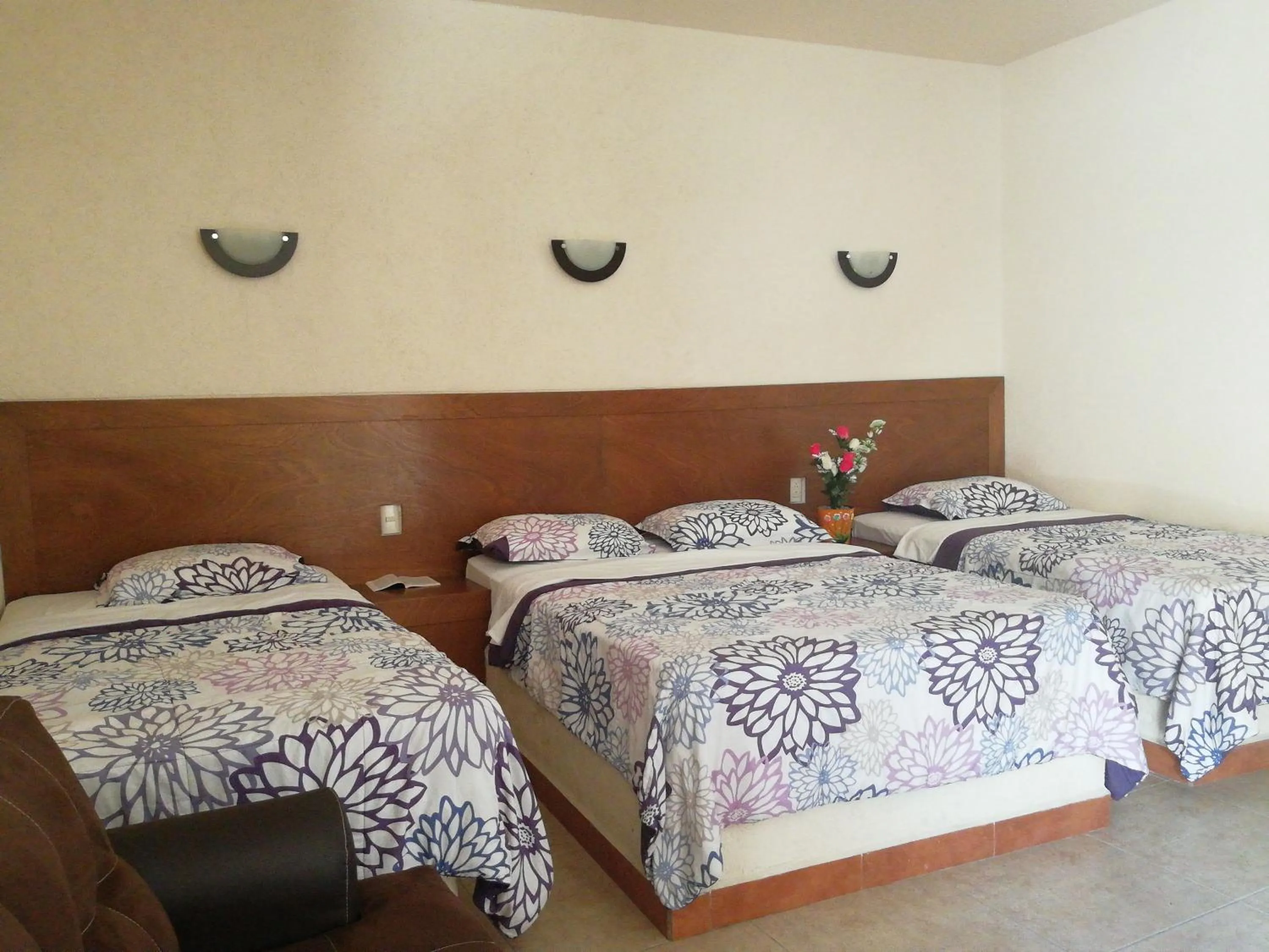 Property building, Bed in Hotel Cuauhtemoc