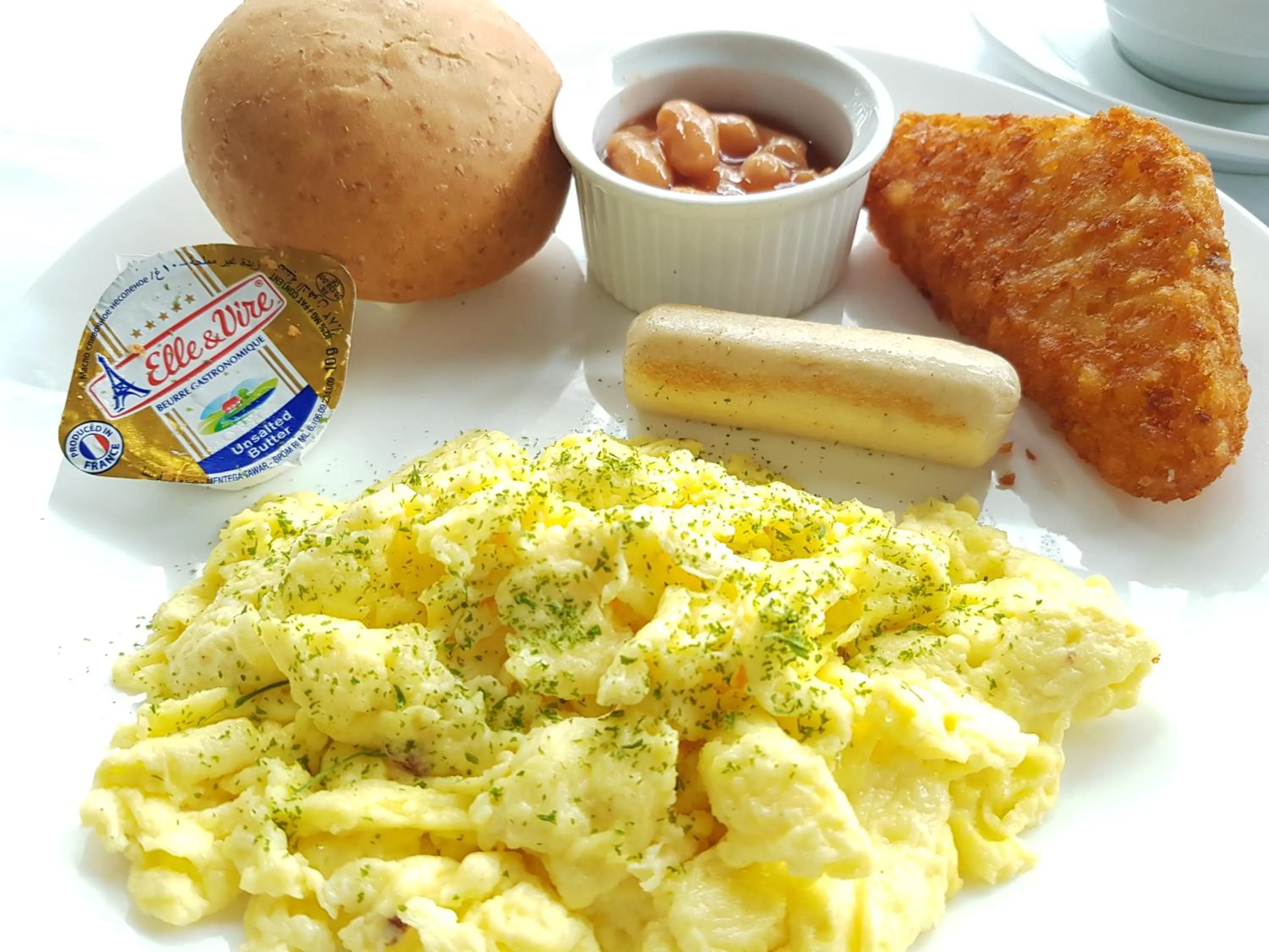 American breakfast in Hotel Richbaliz Selayang