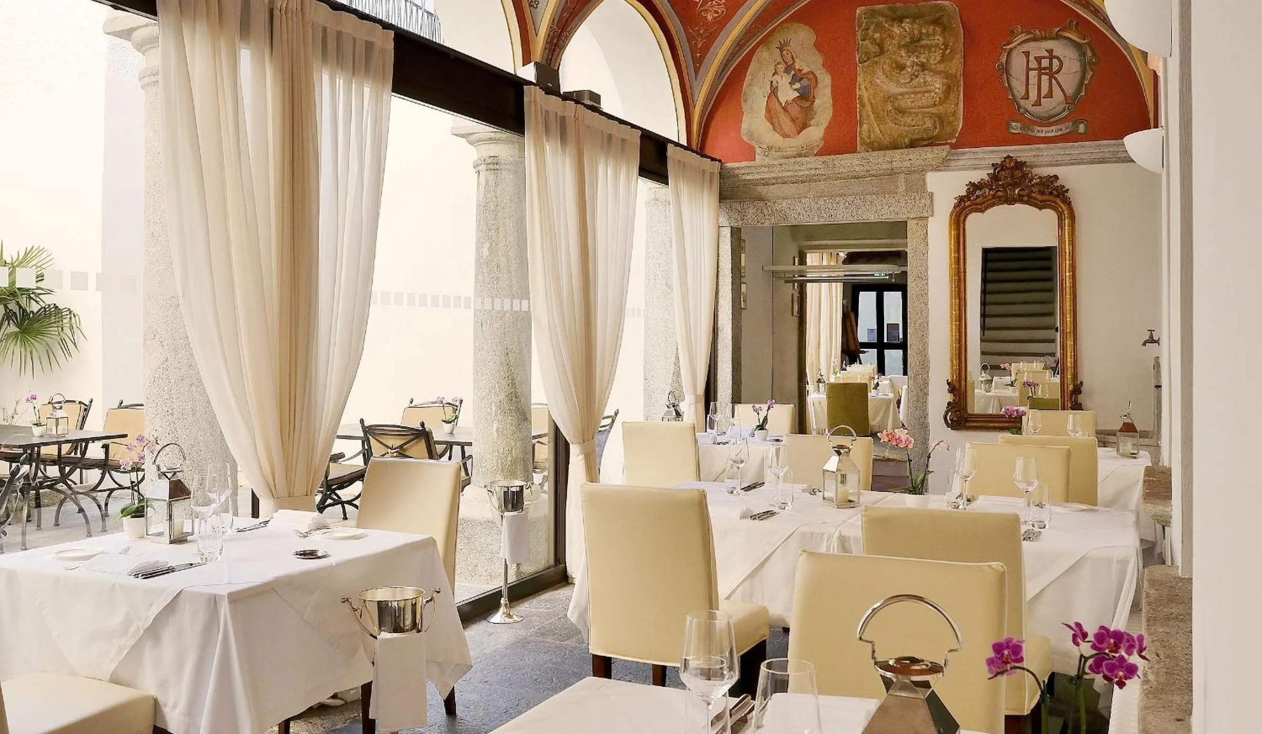 Restaurant/places to eat in Boutique Hotel La Rinascente