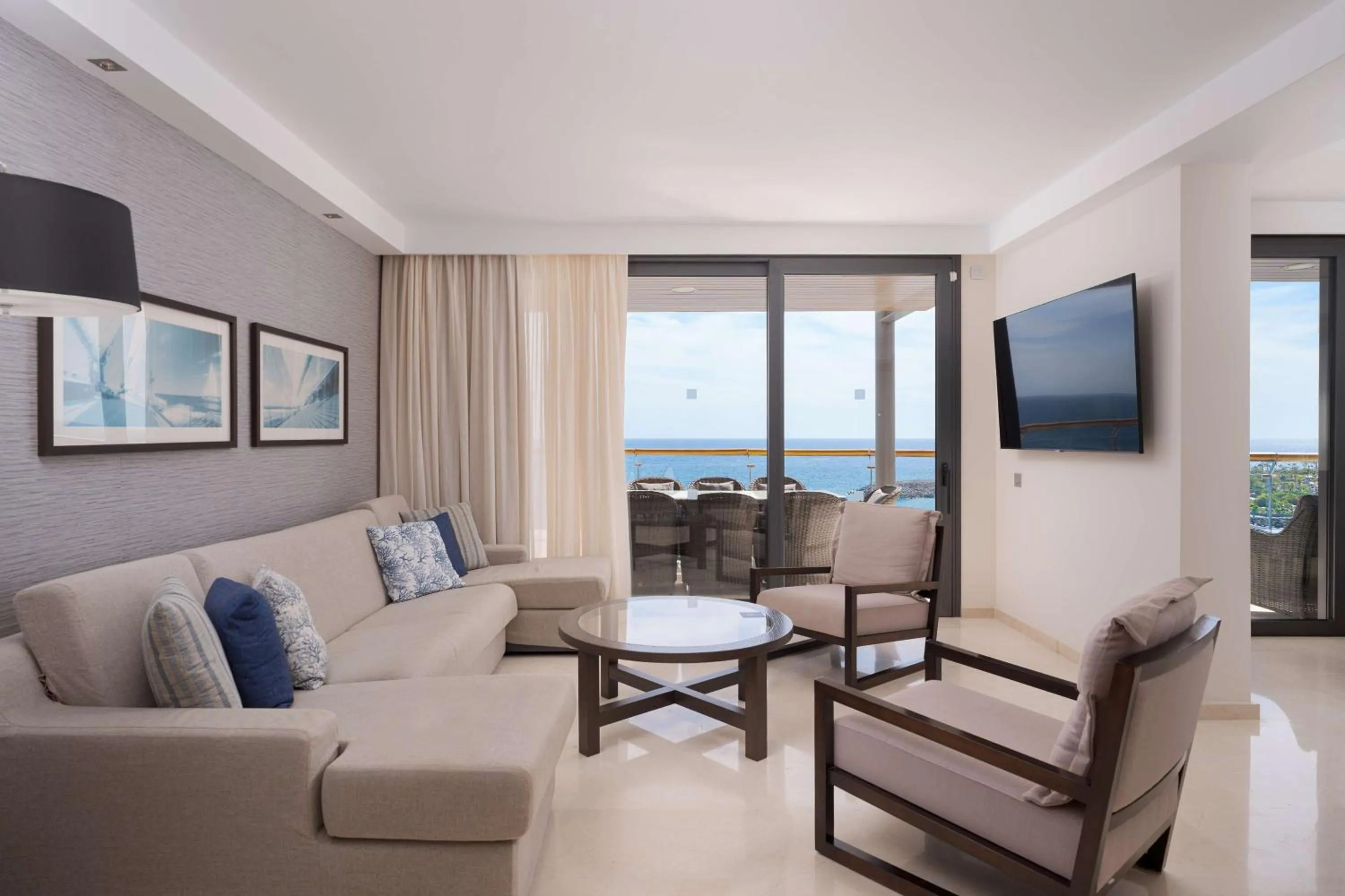 Living room in Radisson Blu Resort Gran Canaria