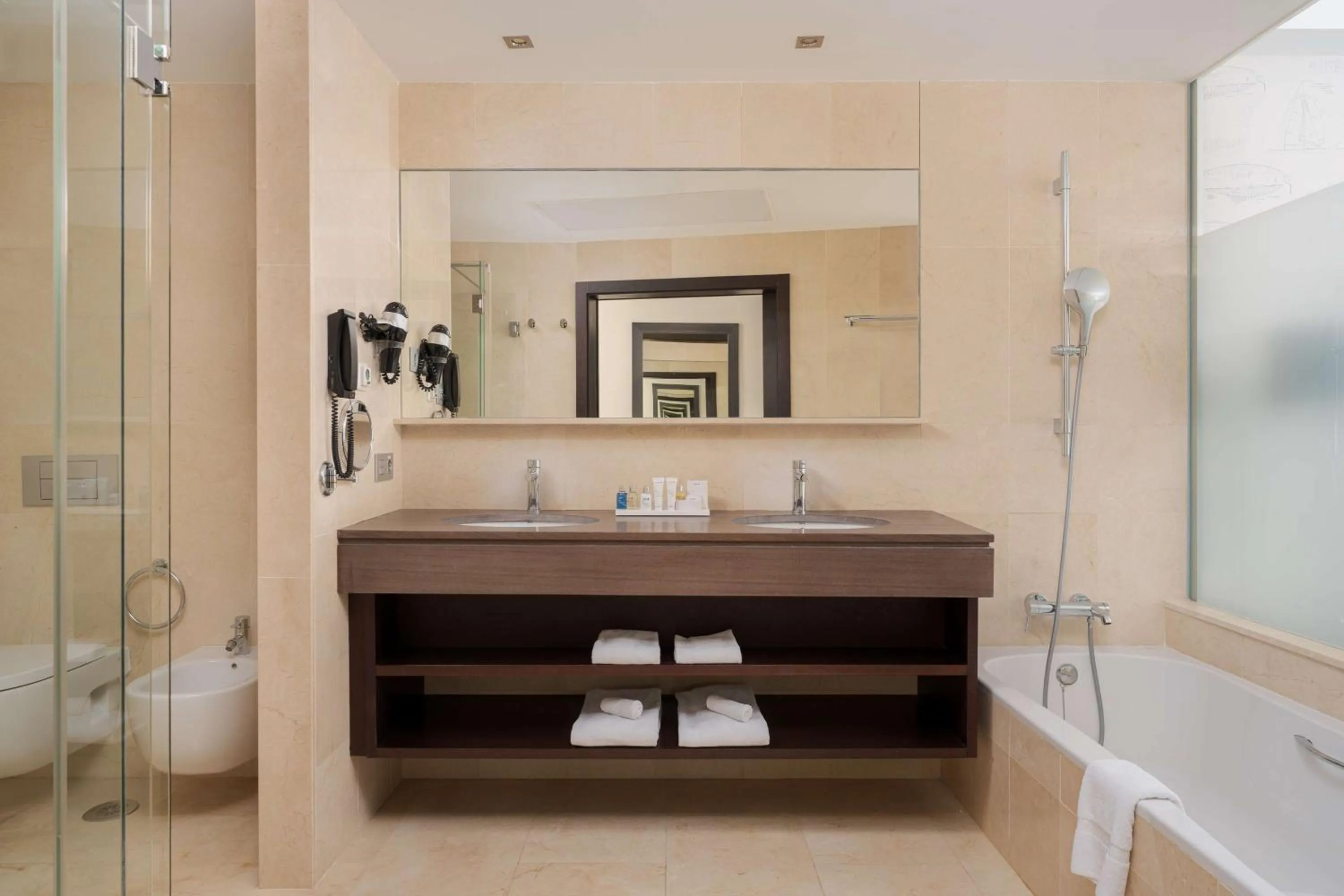 Bathroom in Radisson Blu Resort Gran Canaria