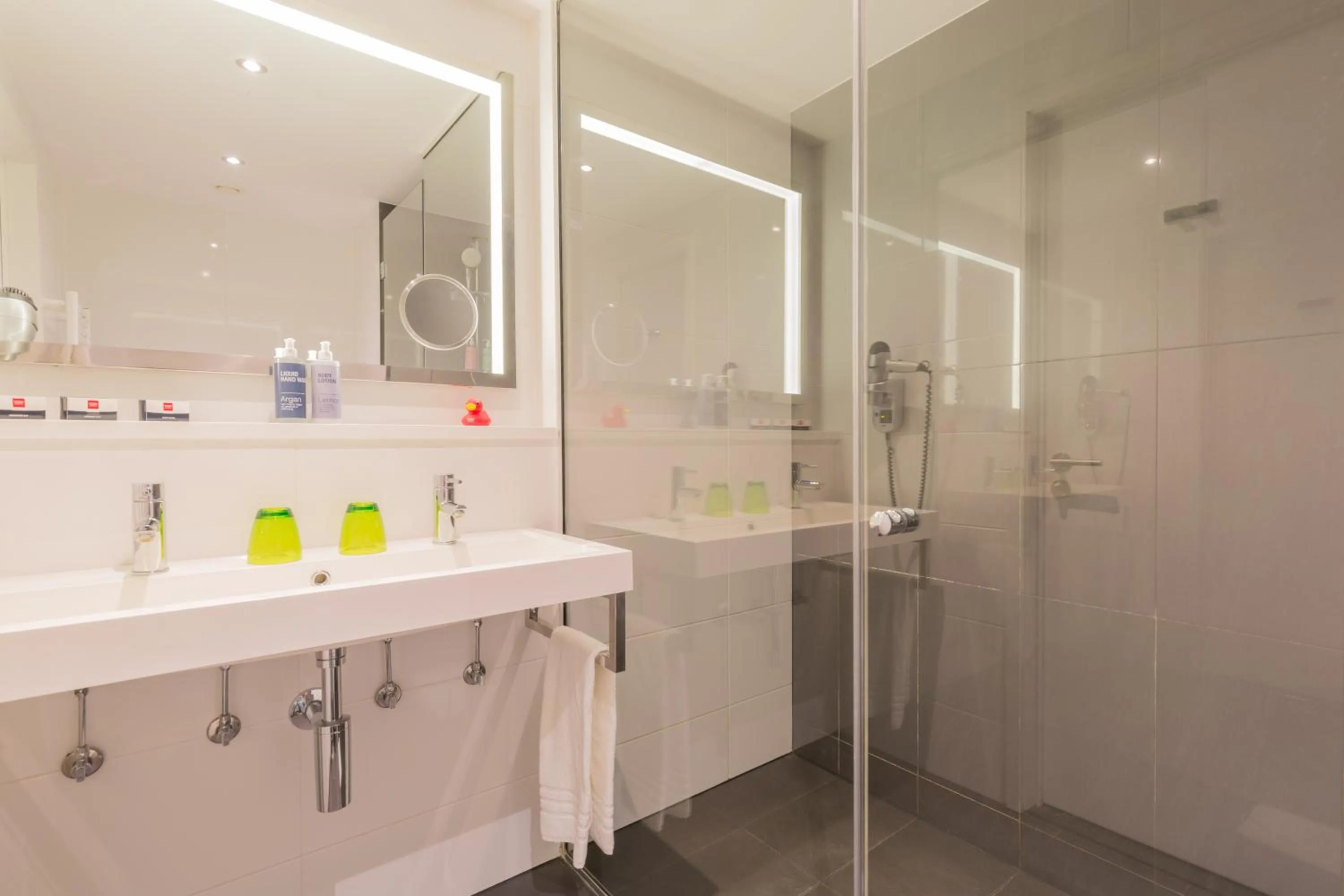 Bathroom in Thon Hotel EU