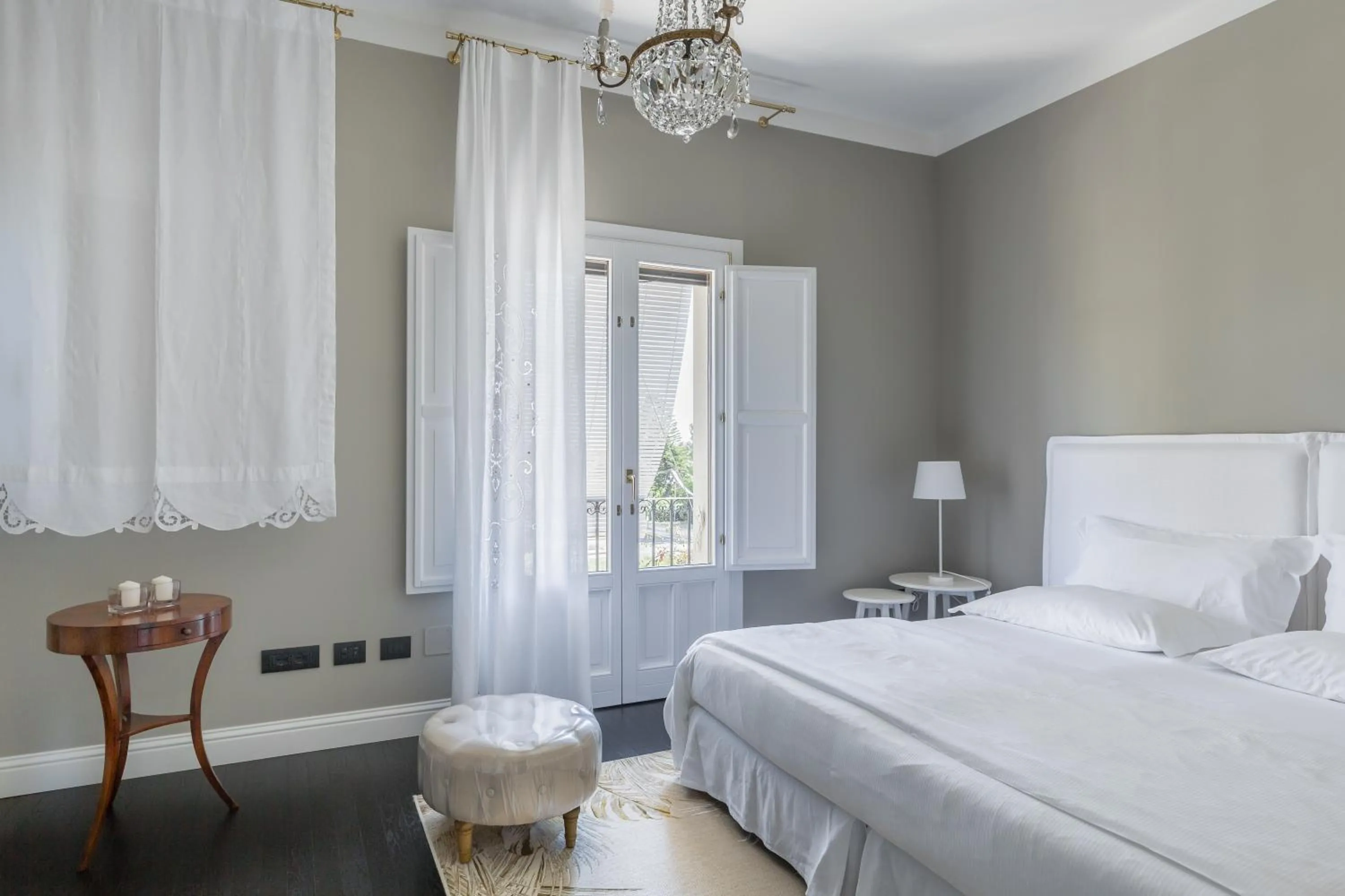 Bed in Villa Raphael