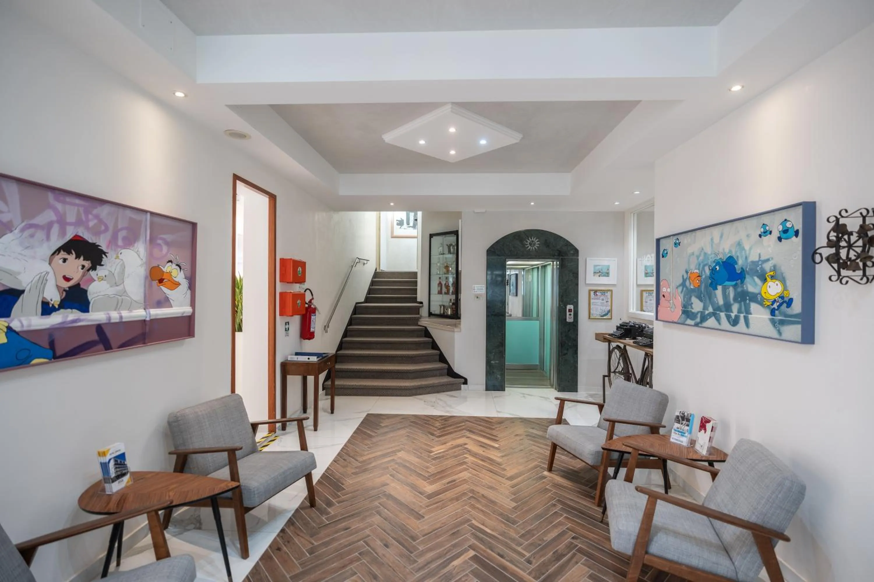 elevator in Hotel Marzia Holiday Queen