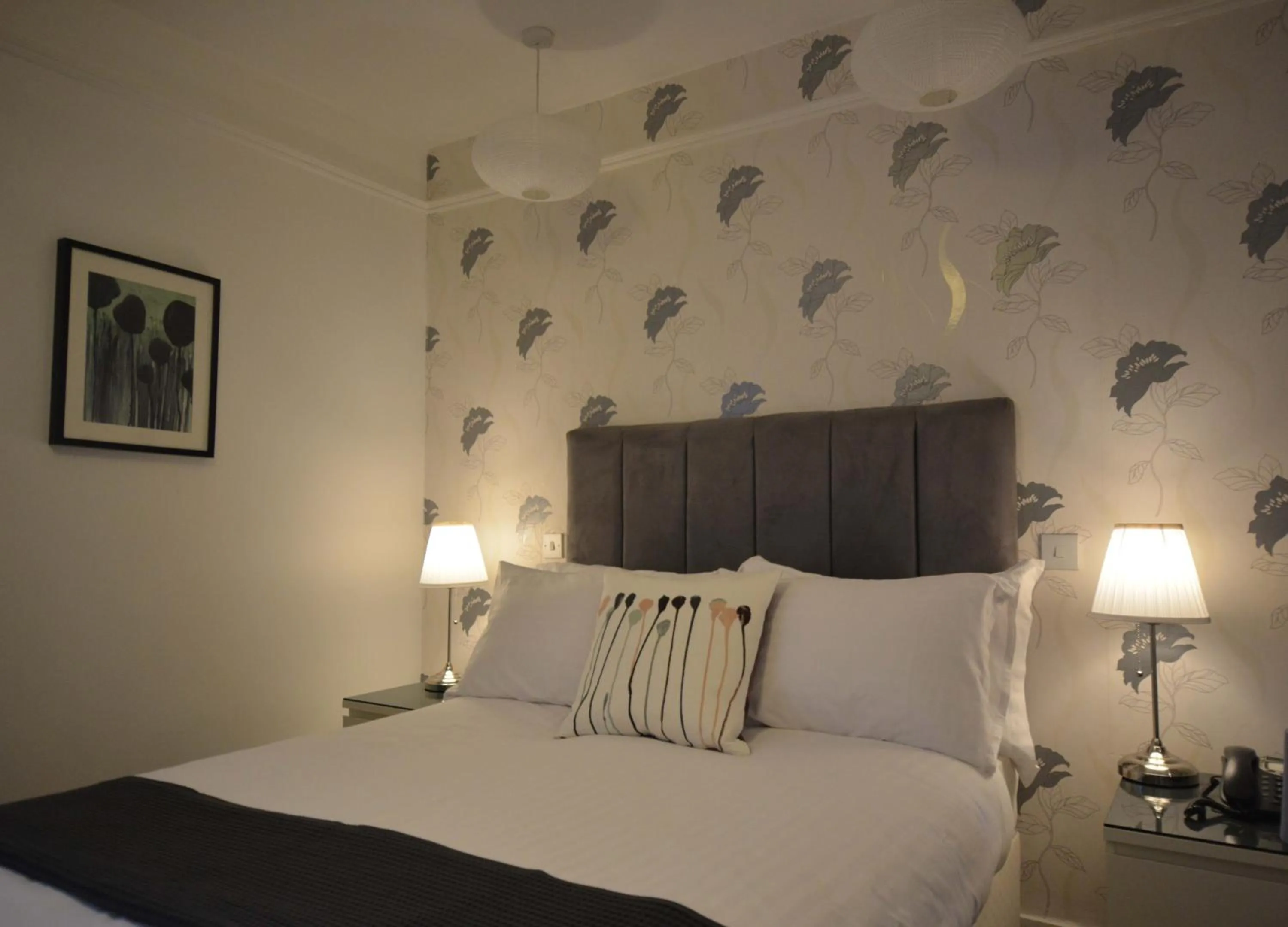 Day, Bed in Newton House Oxford