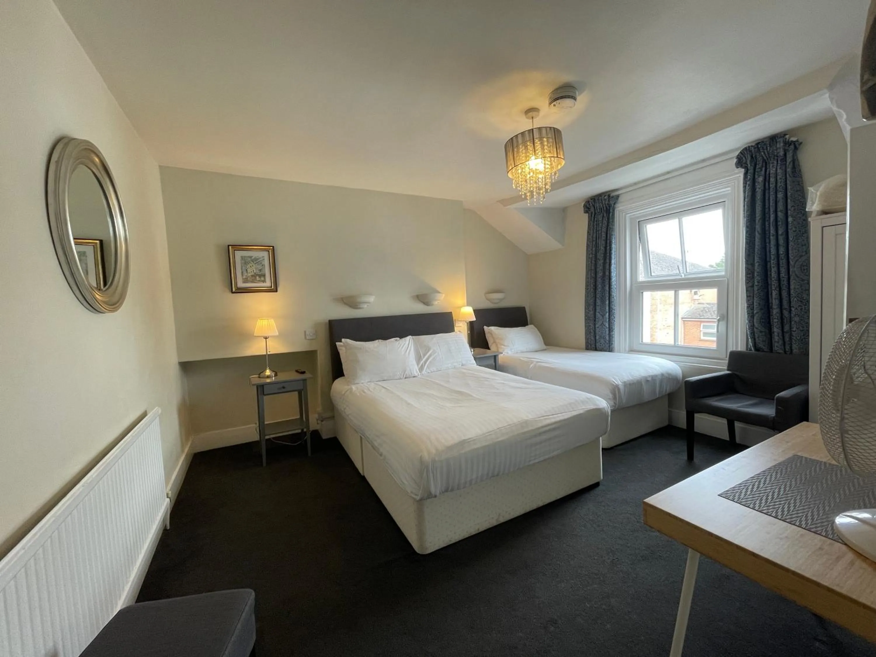 Bed in Newton House Oxford