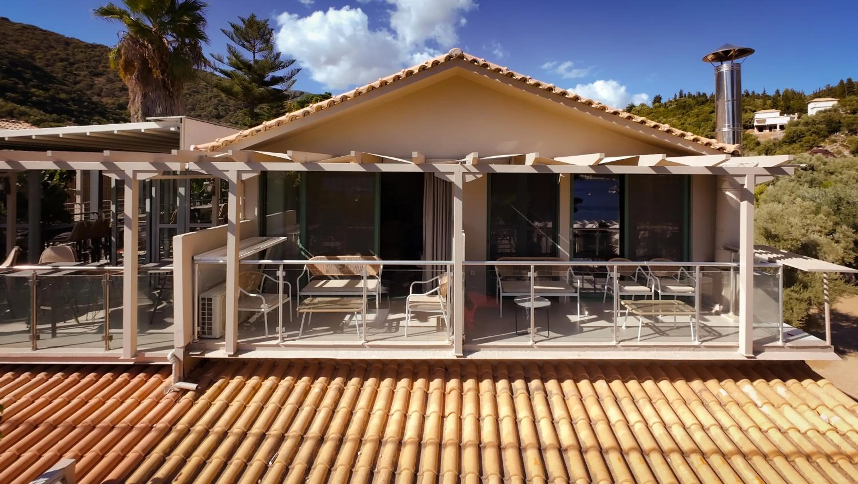 Rouda Bay Beach Hotel