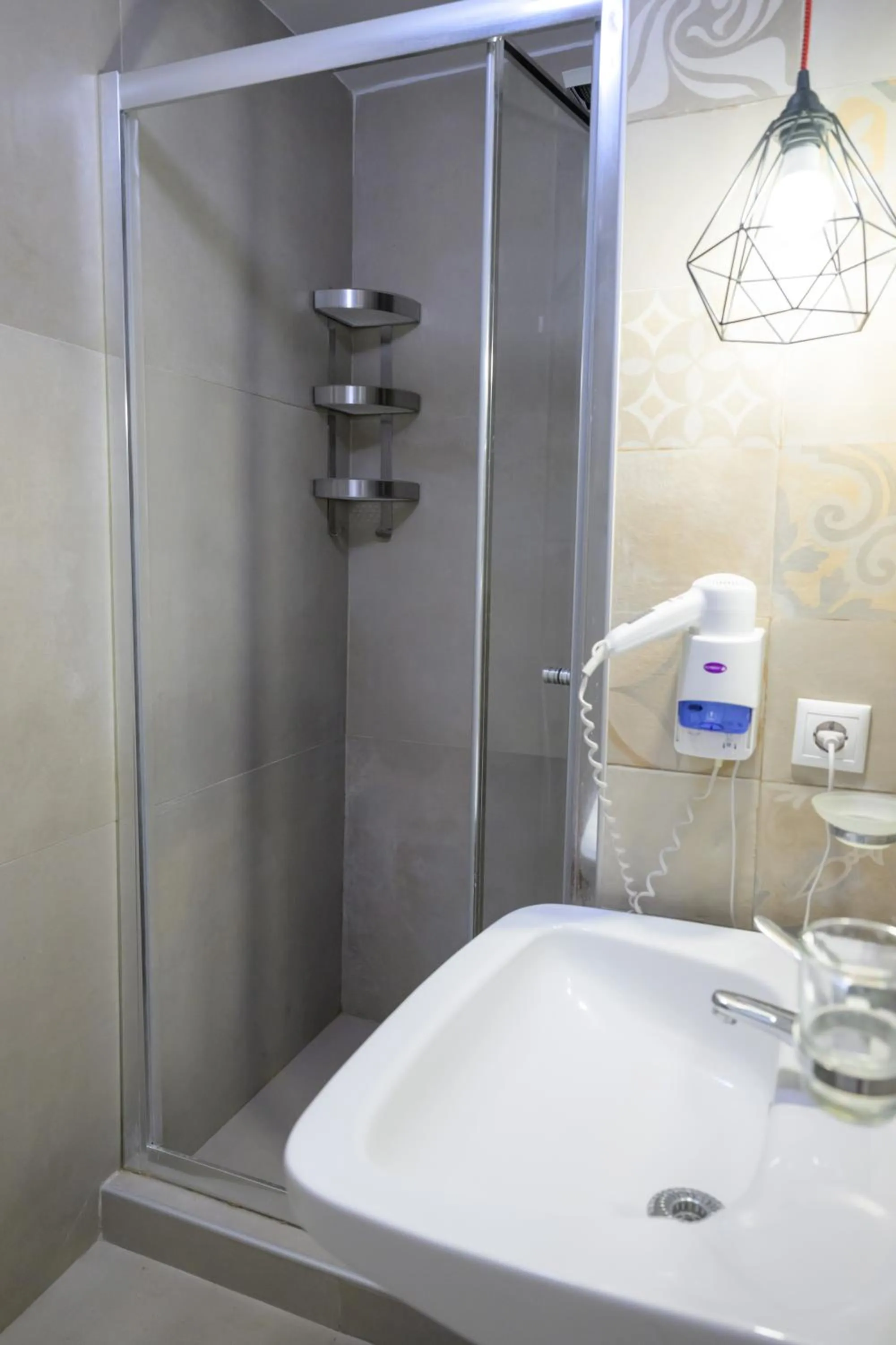 Rouda Bay Beach Hotel