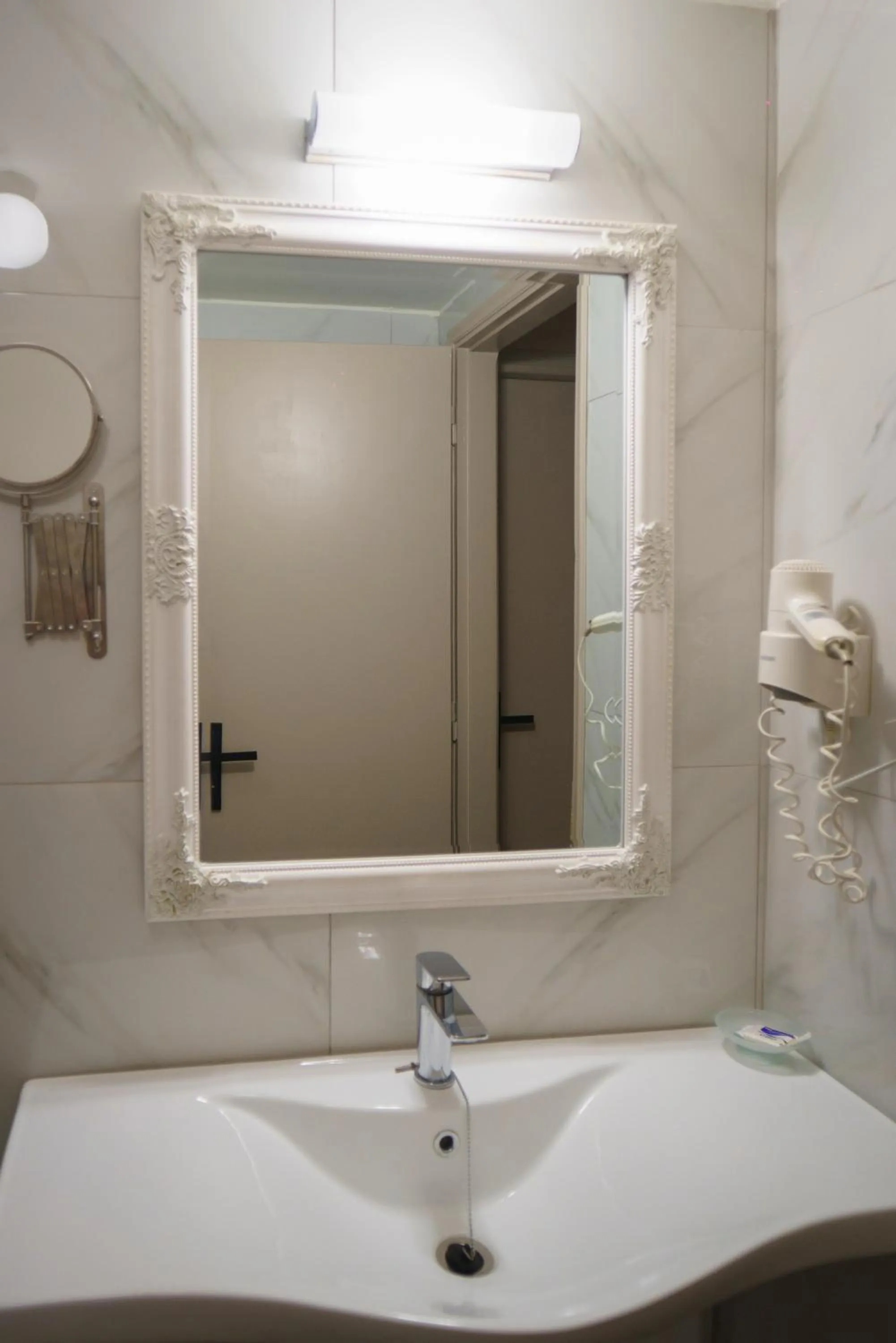 Rouda Bay Beach Hotel