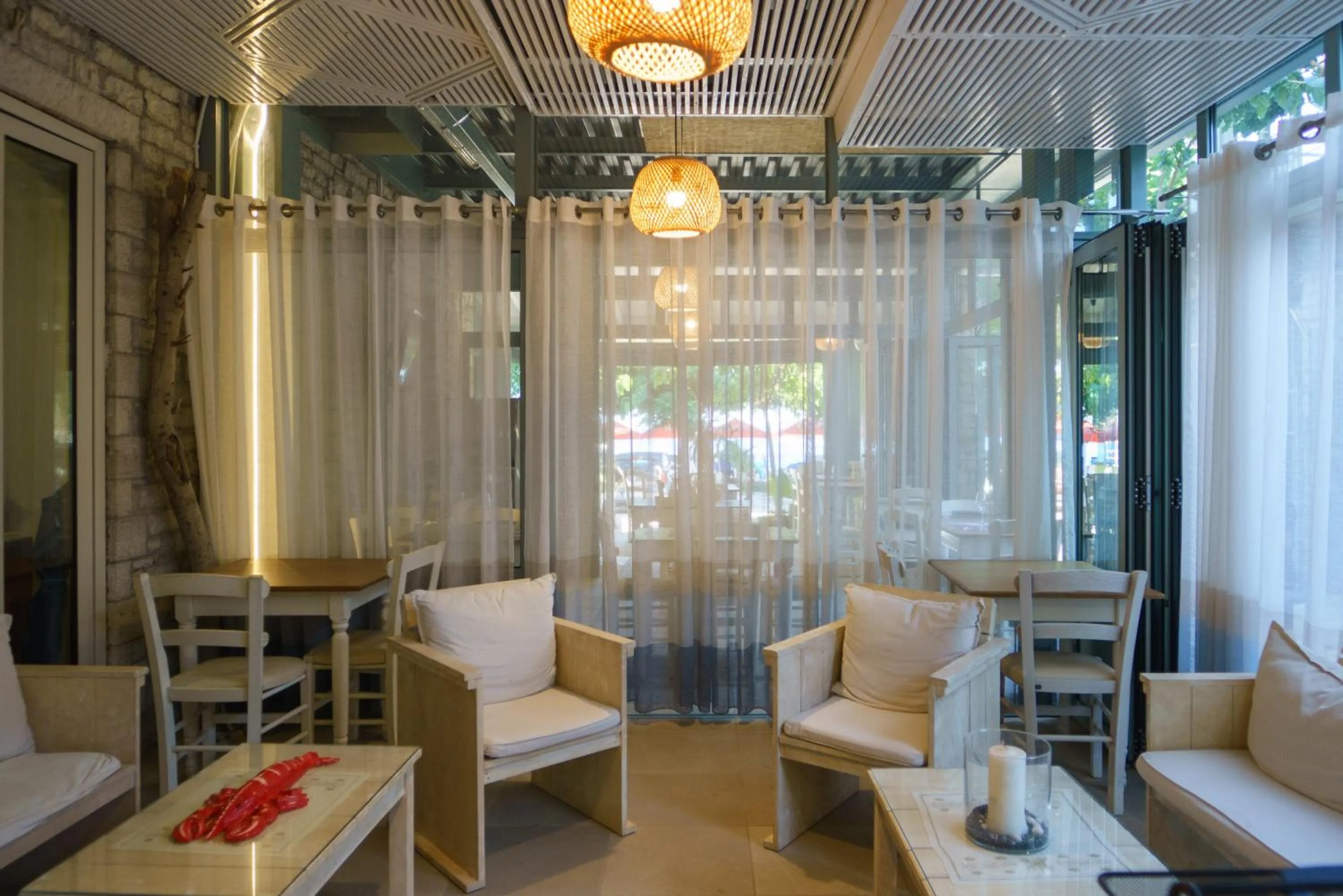 Rouda Bay Beach Hotel