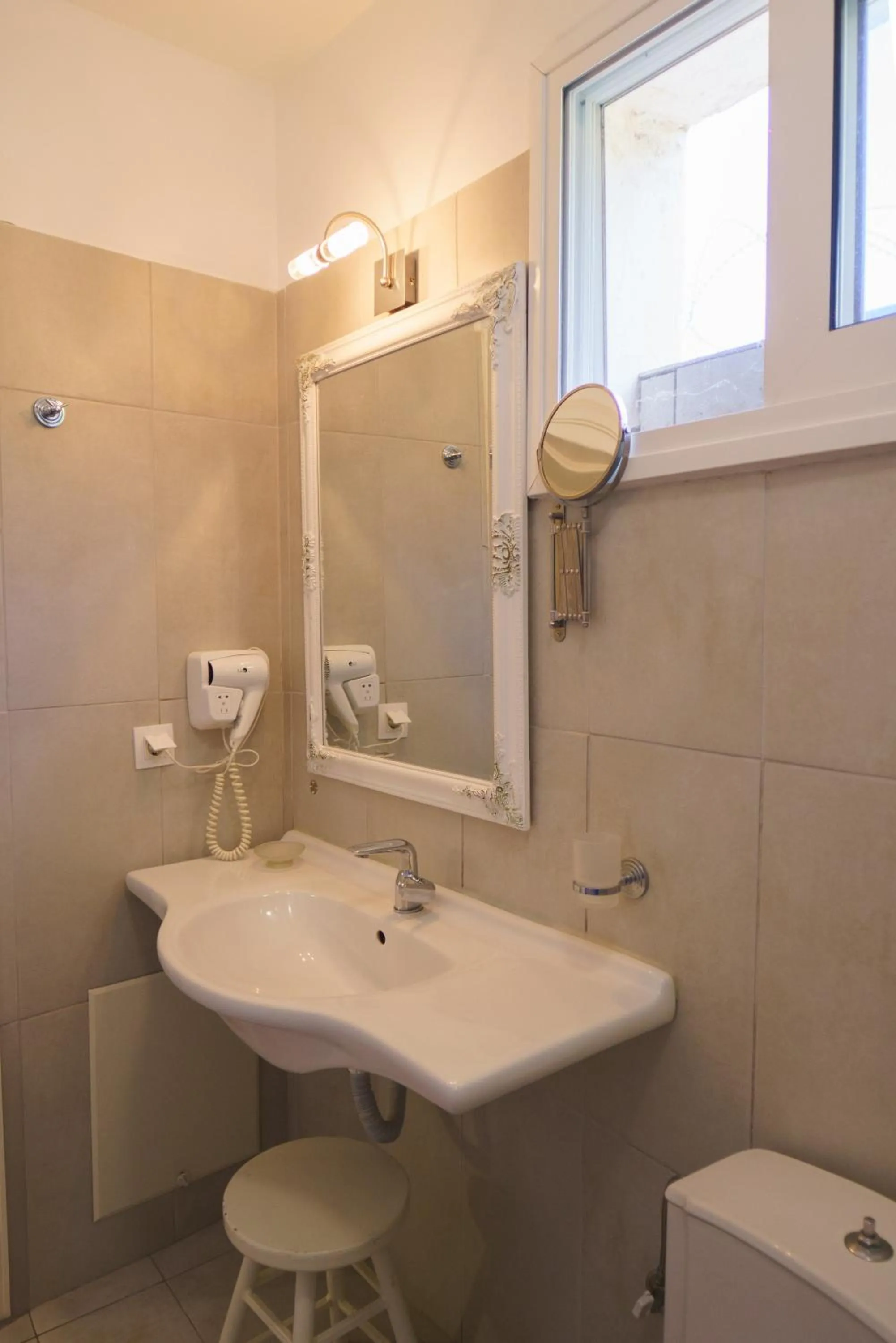 Rouda Bay Beach Hotel