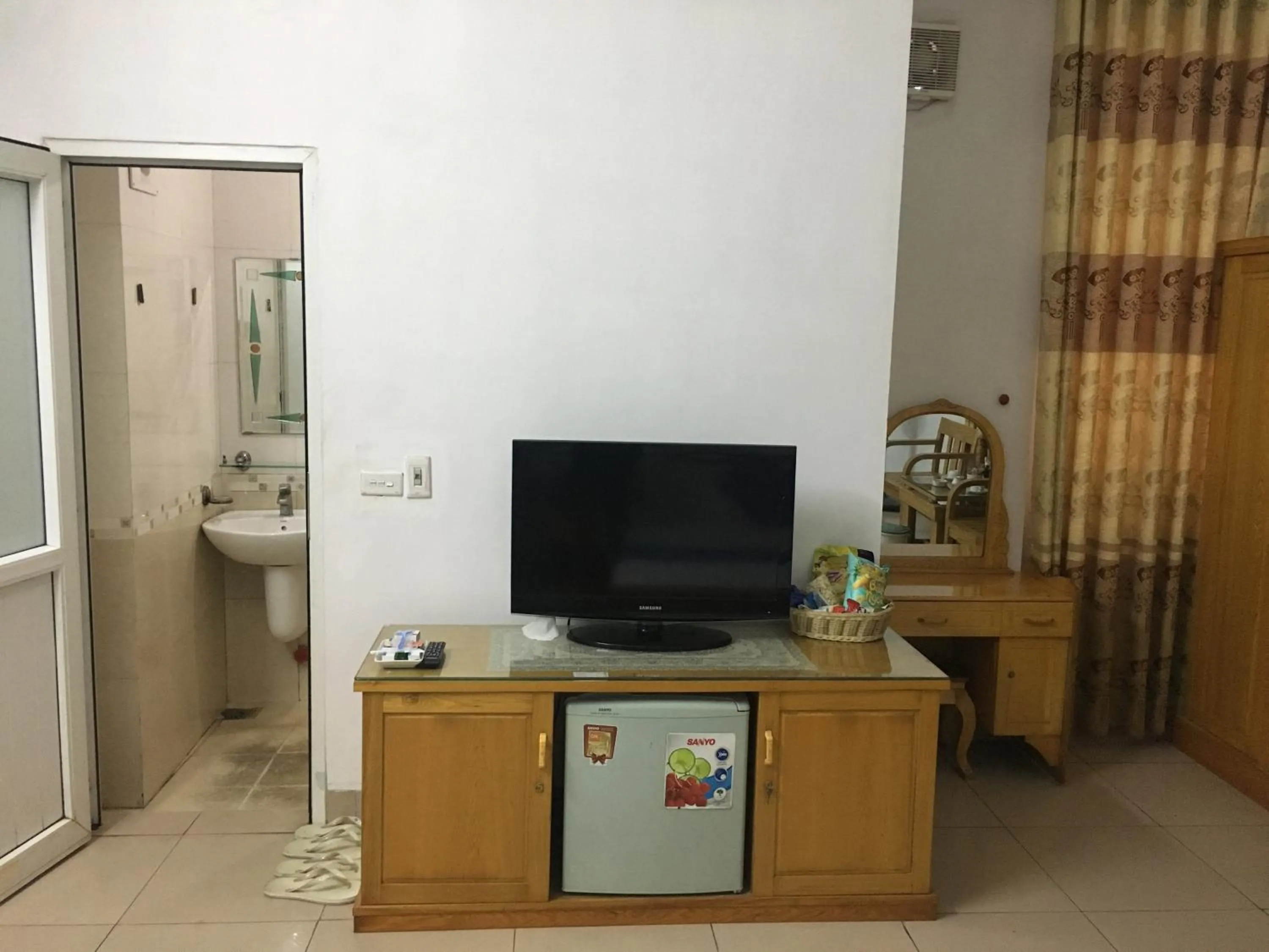 Bedroom in Hotel Hoang Gia