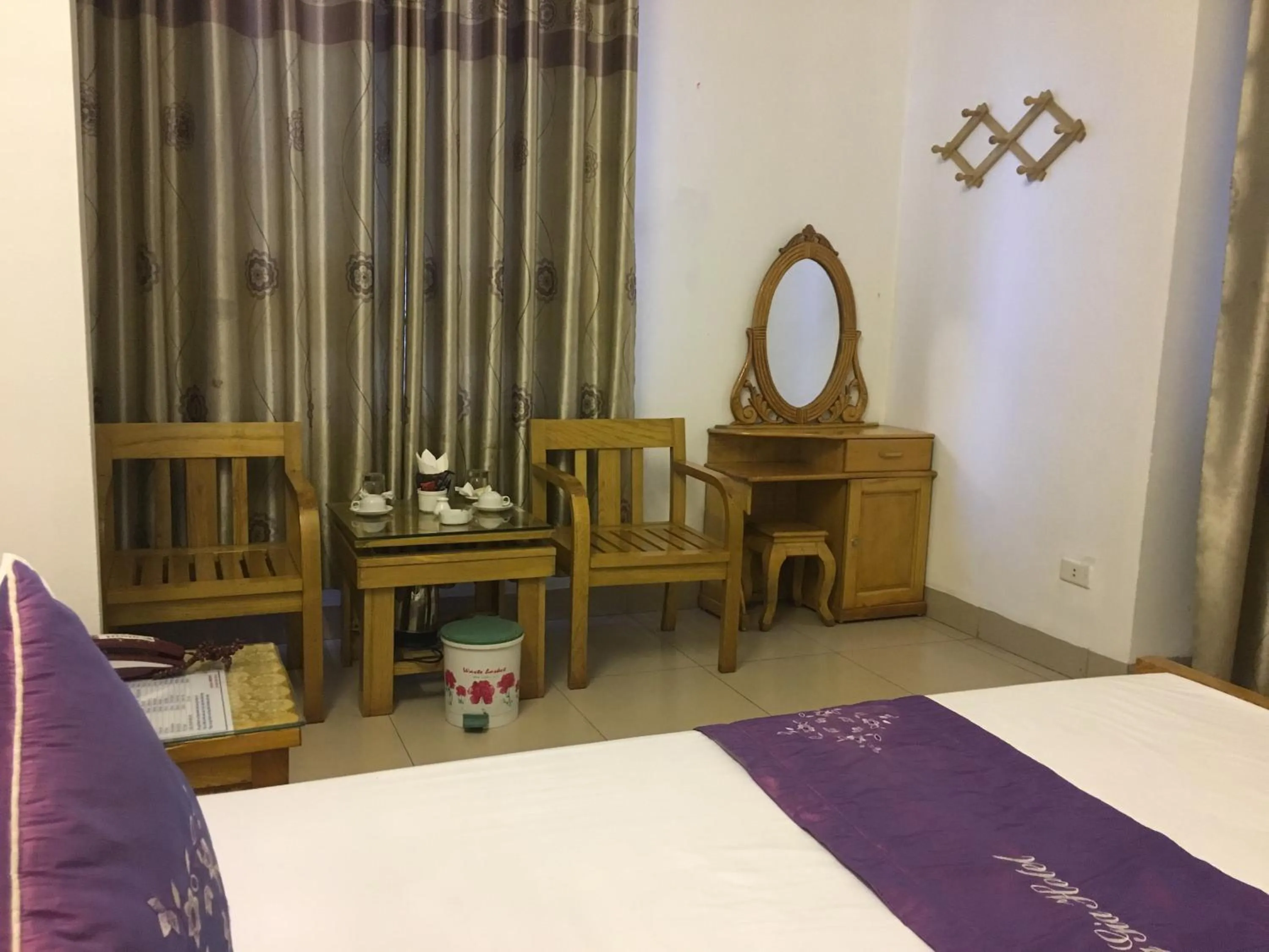 Bedroom, Bed in Hotel Hoang Gia