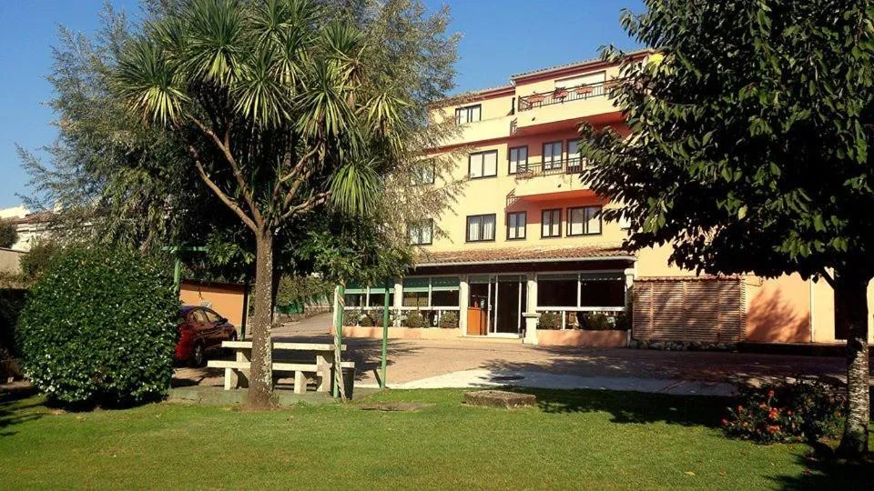 Facade/entrance in El Retiro