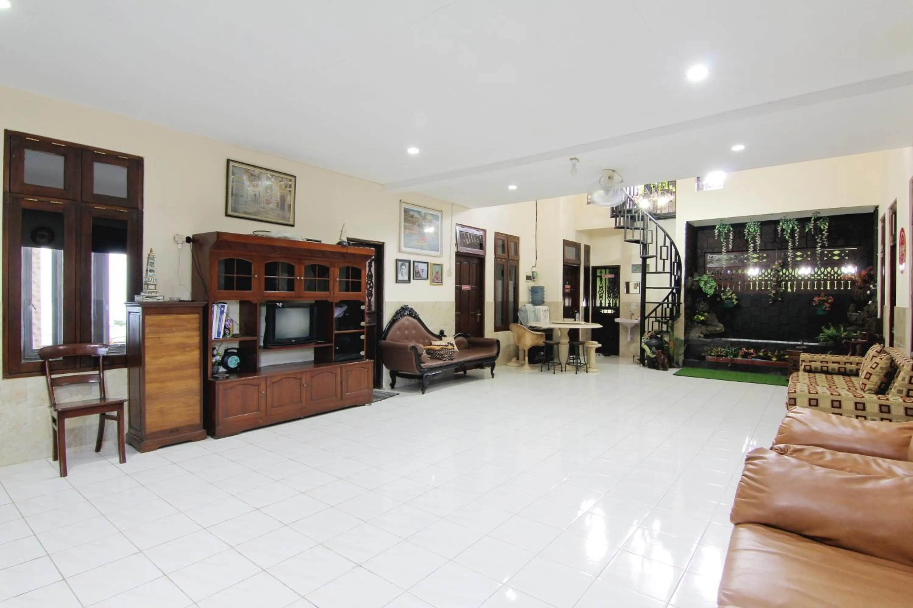 TV and multimedia in Wanderlust Homestay