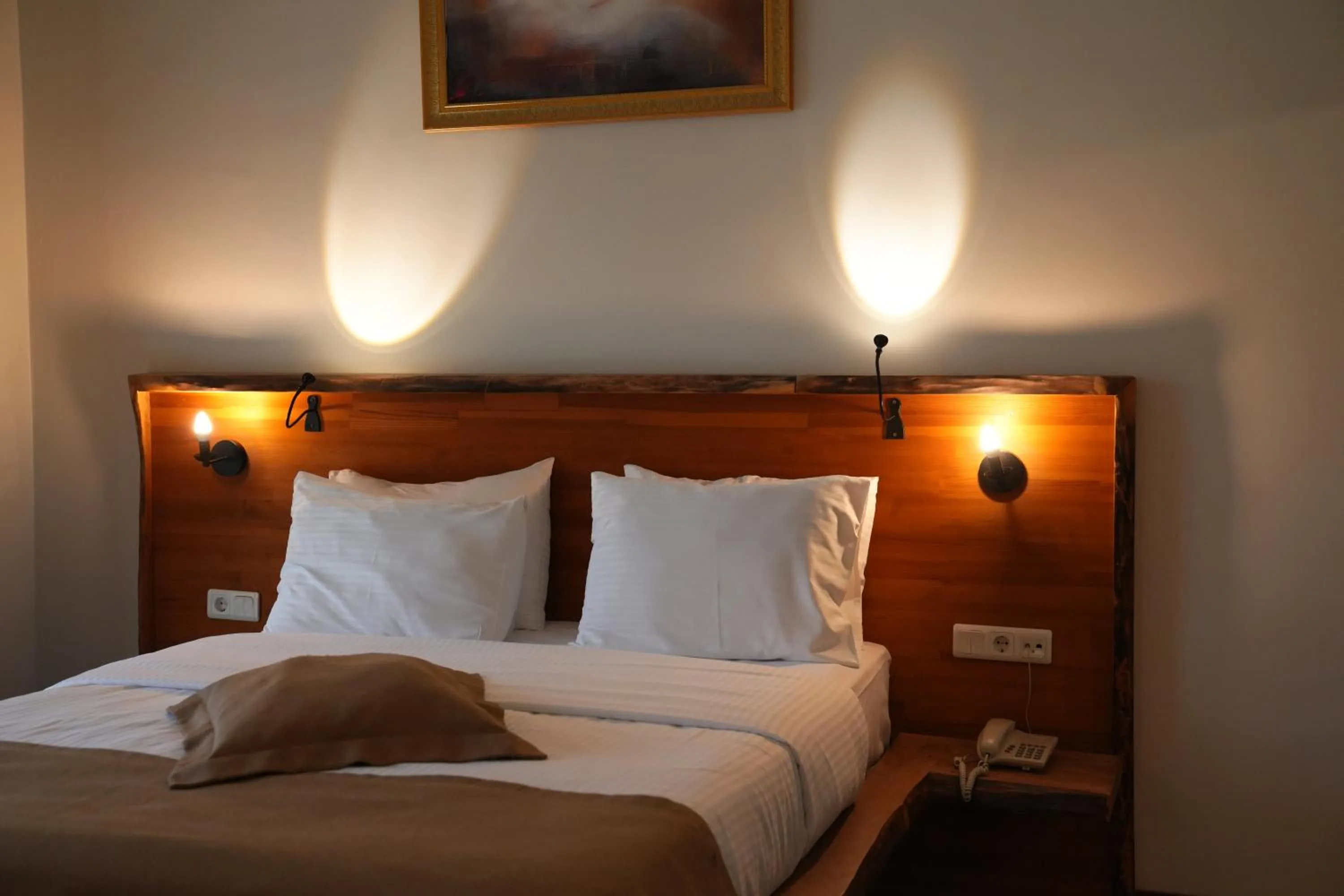 Bed in Cevizdibi Hotel