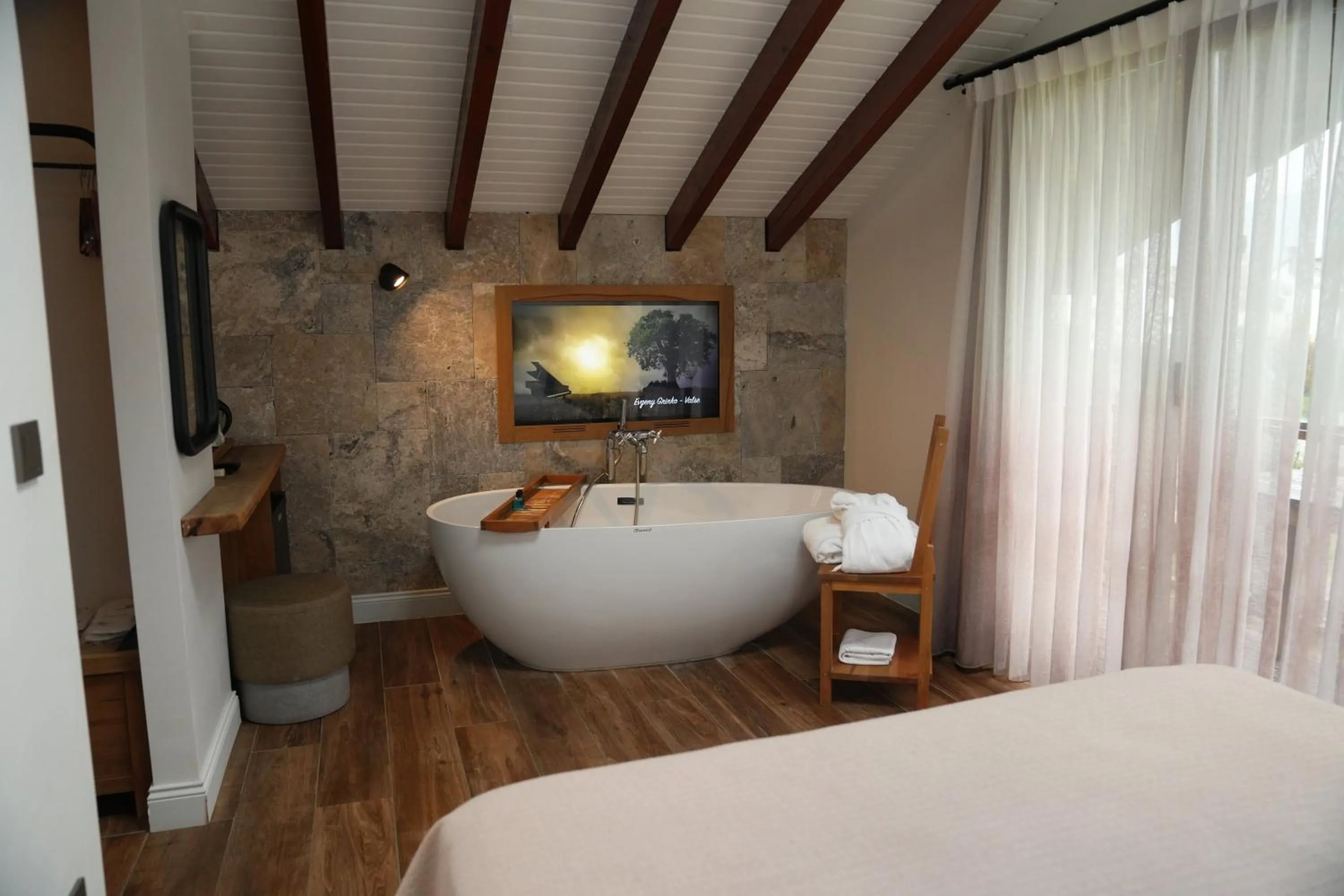 Bath, Bed in Cevizdibi Hotel