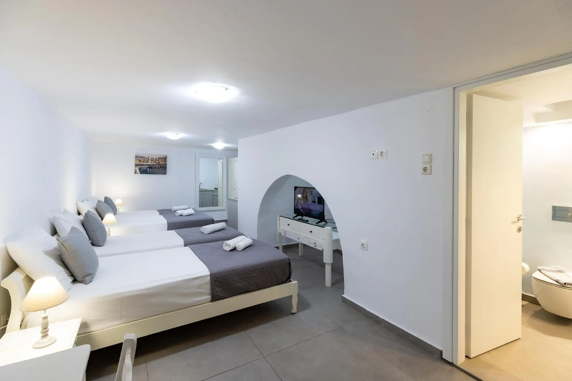 Bedroom, Bed in Achilleas Pension