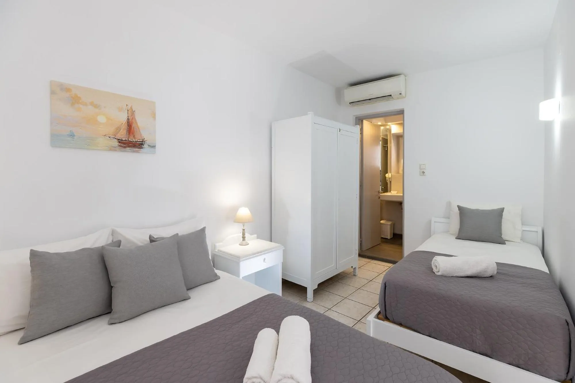 Bedroom, Bed in Achilleas Pension