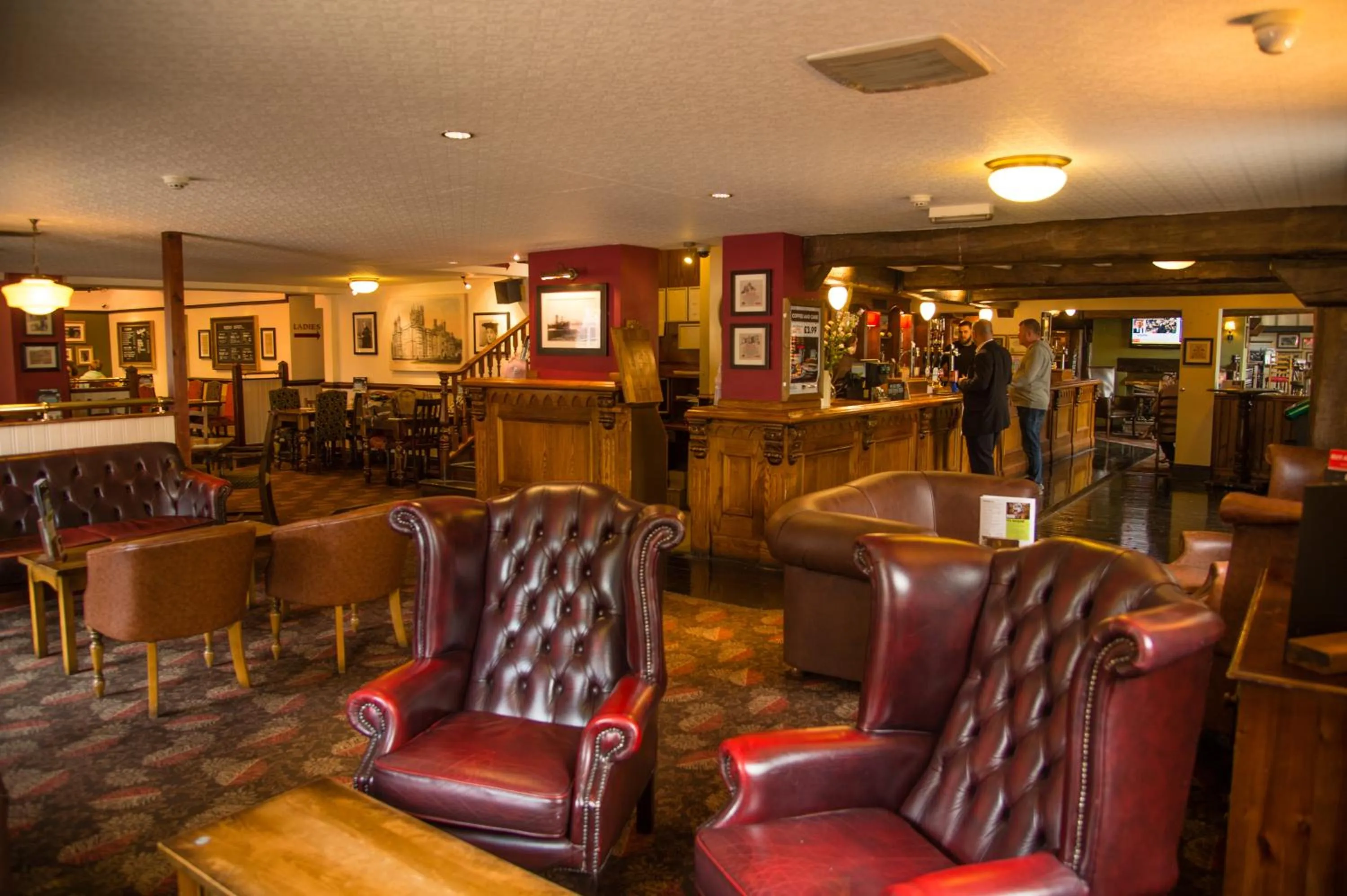 Restaurant/places to eat in The Twelve Knights